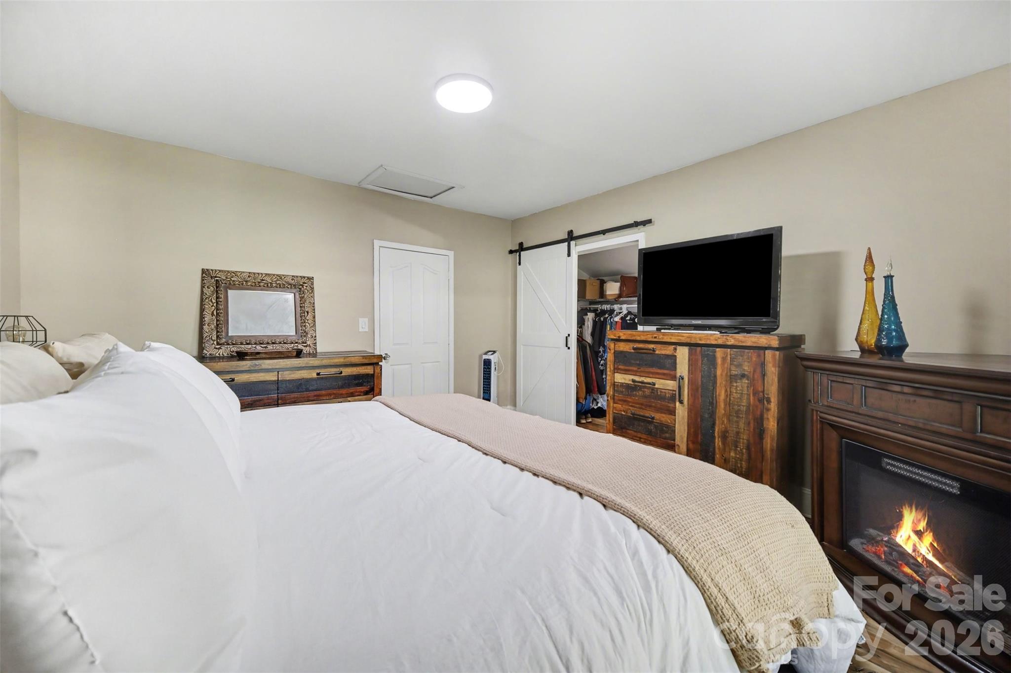918 8th Street — Lancaster