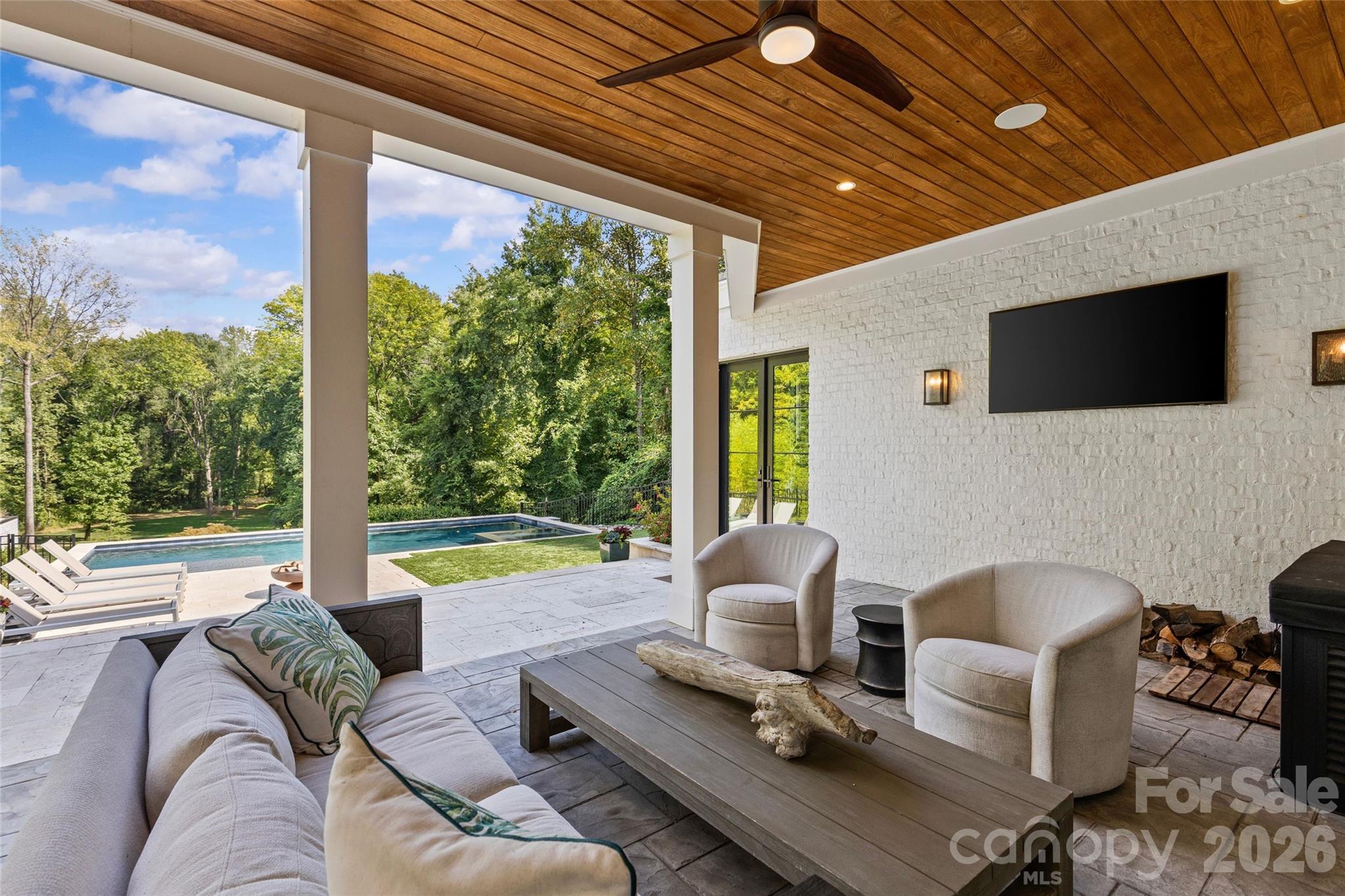 3345 Willow Oak Road — Charlotte