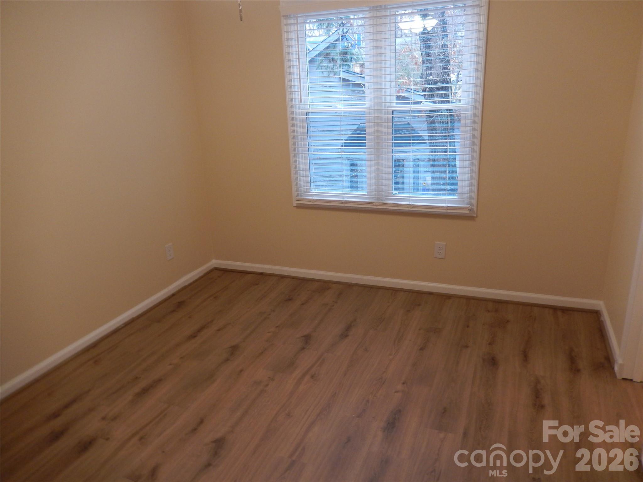 547 Brent Road — Raleigh