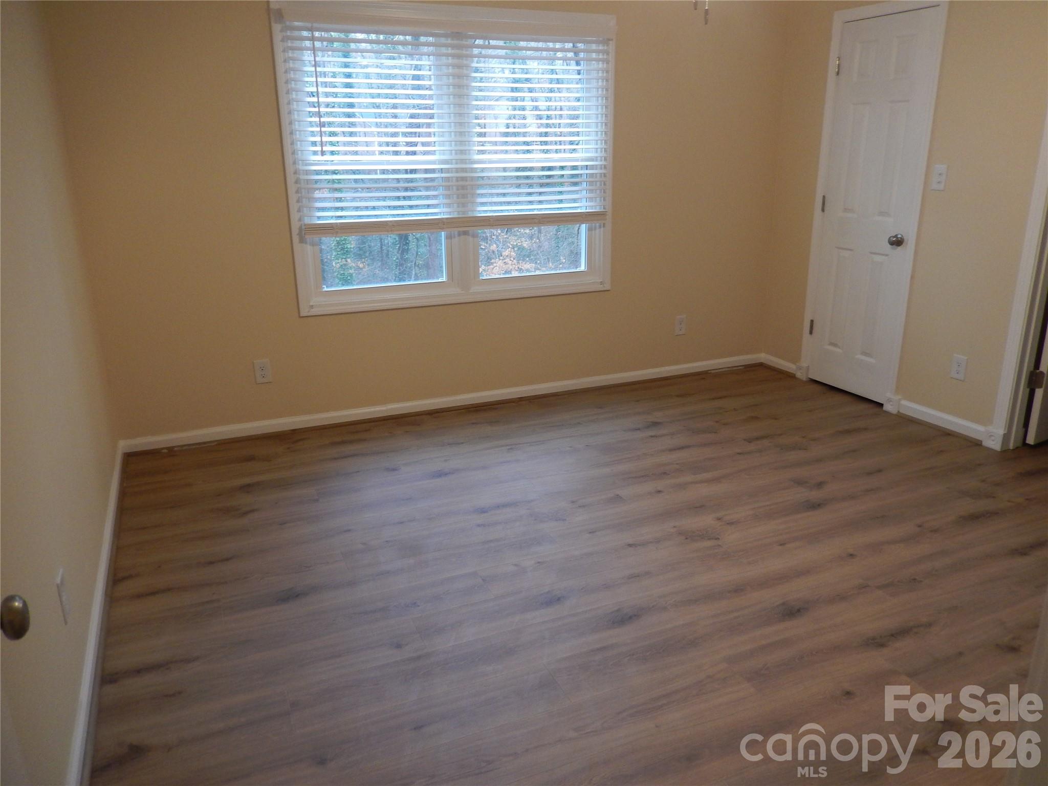 547 Brent Road — Raleigh