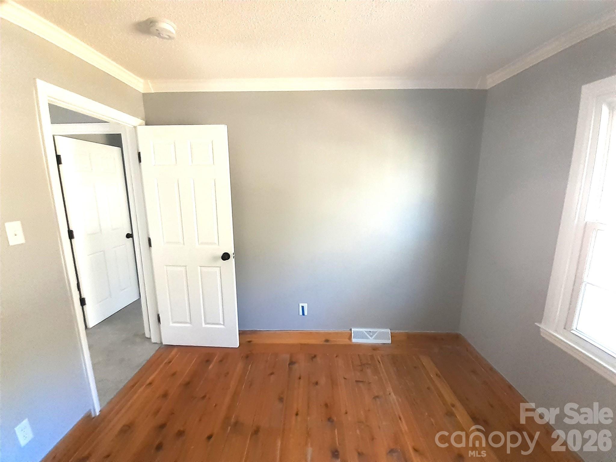1638 W Colonial Drive #133 — Salisbury