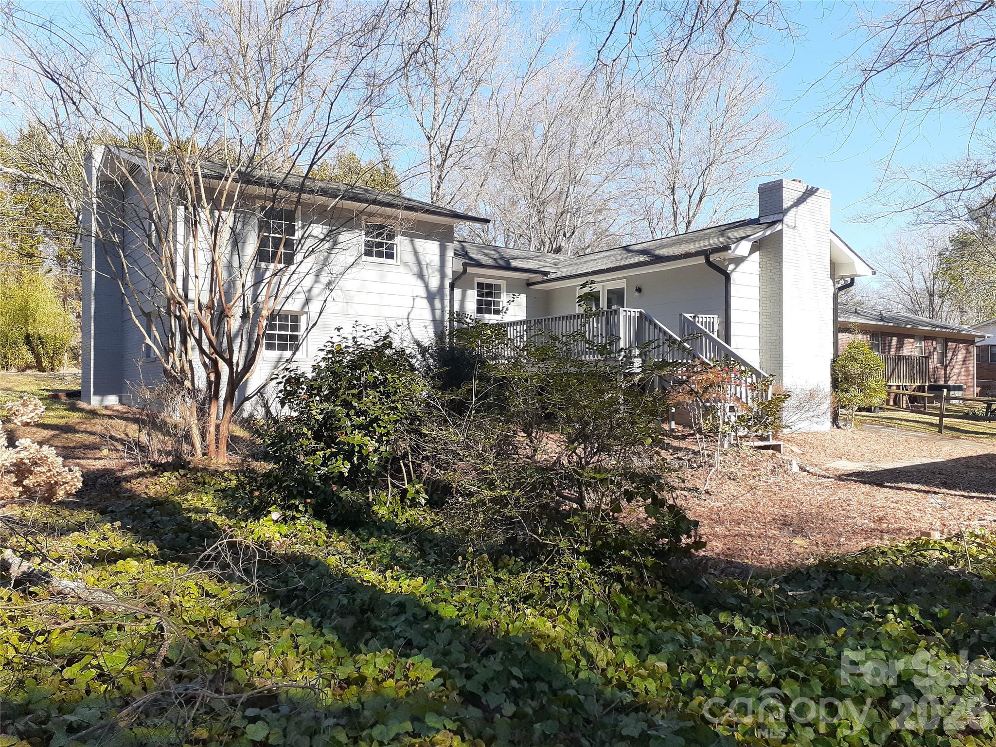 1638 W Colonial Drive #133 — Salisbury