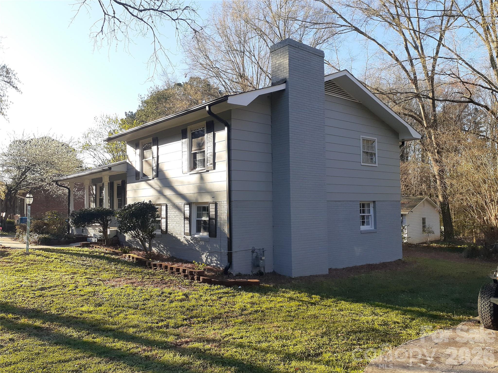 1638 W Colonial Drive #133 — Salisbury