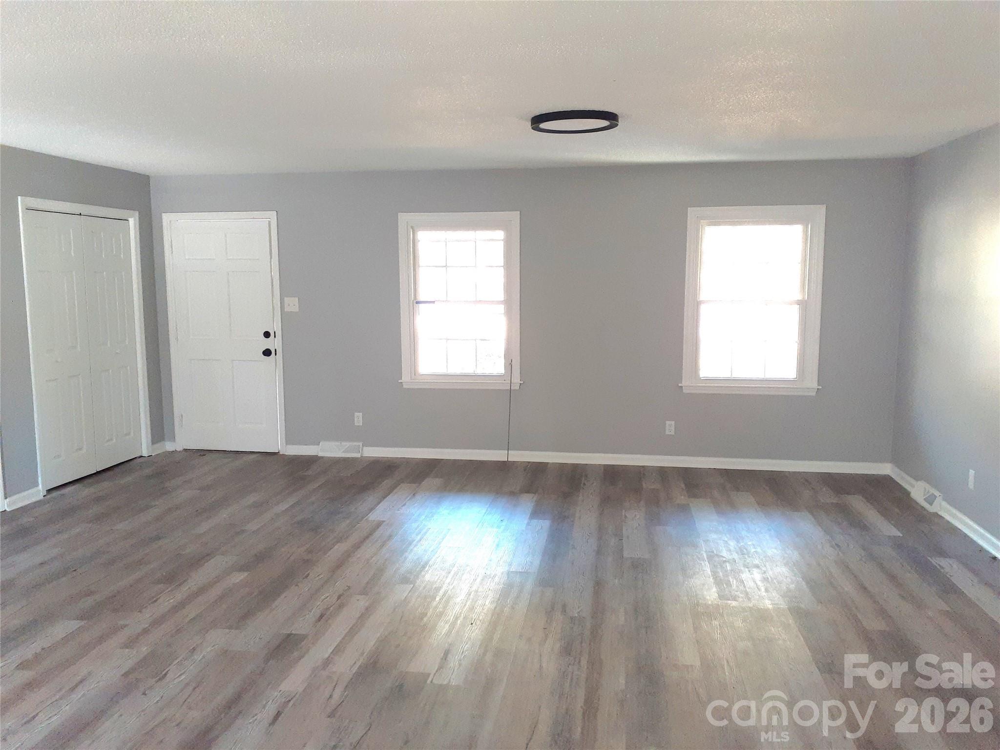 1638 W Colonial Drive #133 — Salisbury