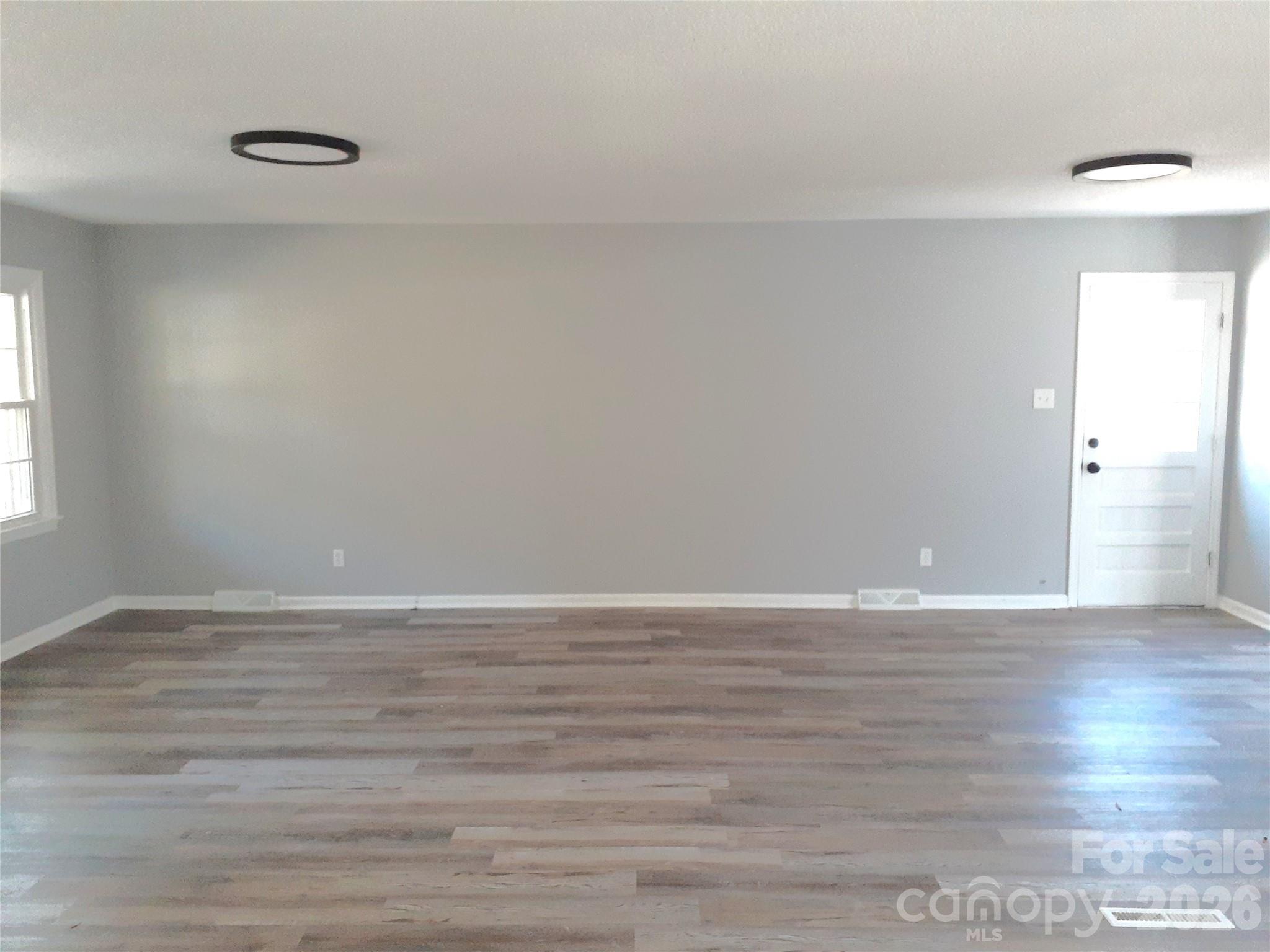 1638 W Colonial Drive #133 — Salisbury