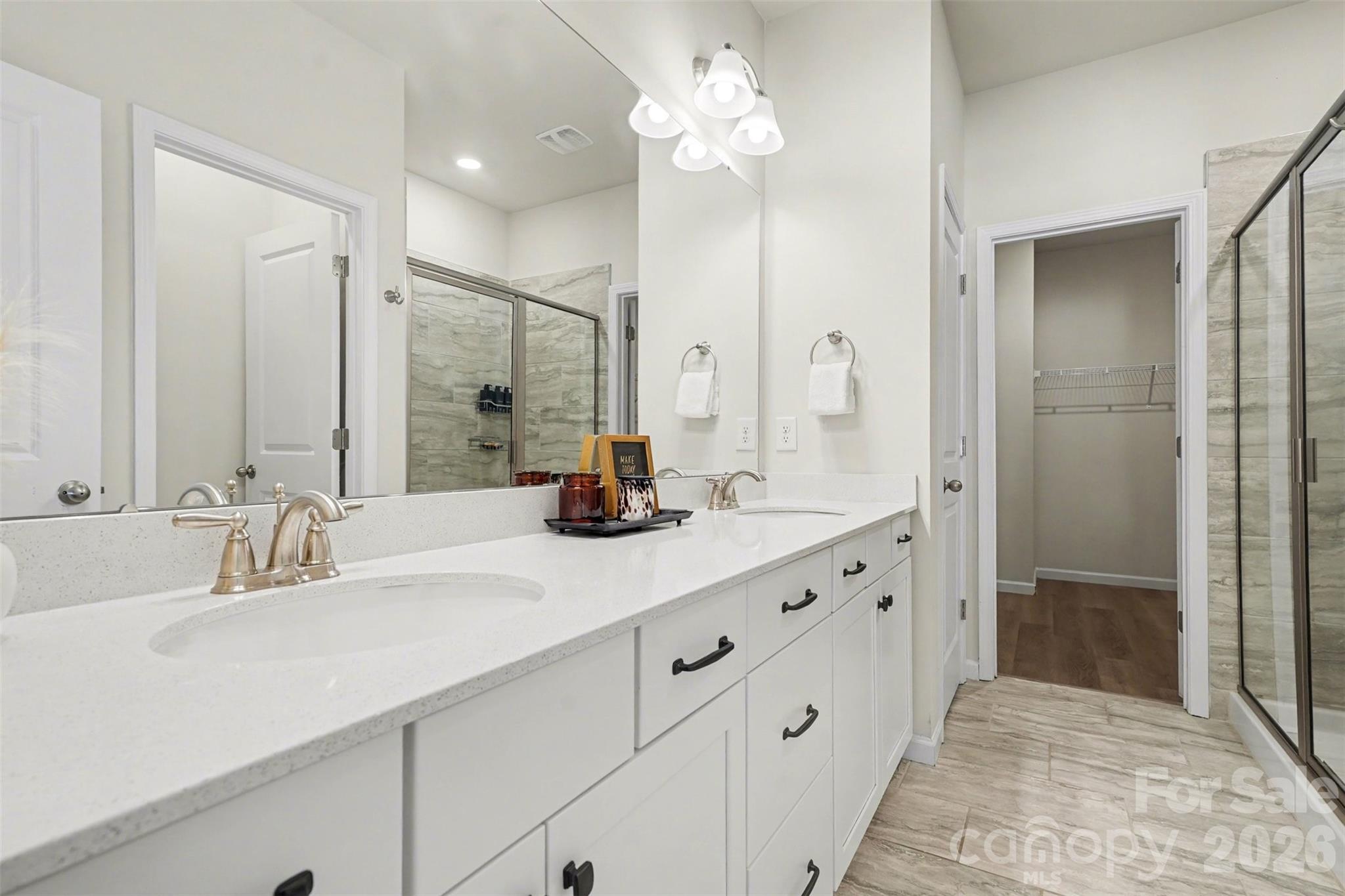 8238 Merryvale Lane — Charlotte