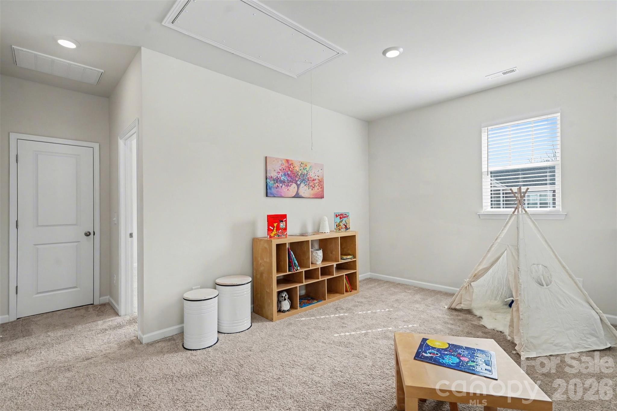 8238 Merryvale Lane — Charlotte