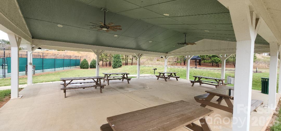 8238 Merryvale Lane — Charlotte