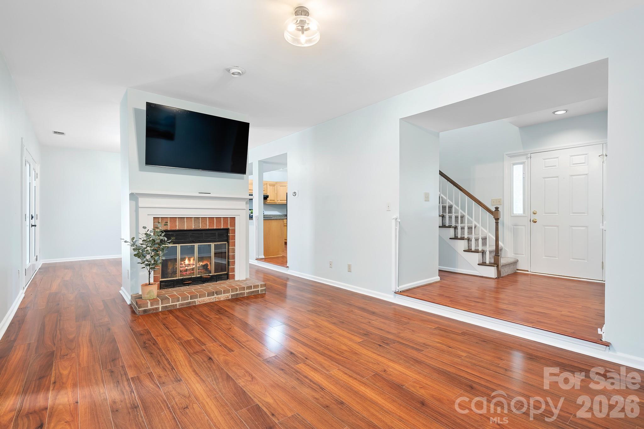 3706 Selwyn Farms Lane #17-3 — Charlotte