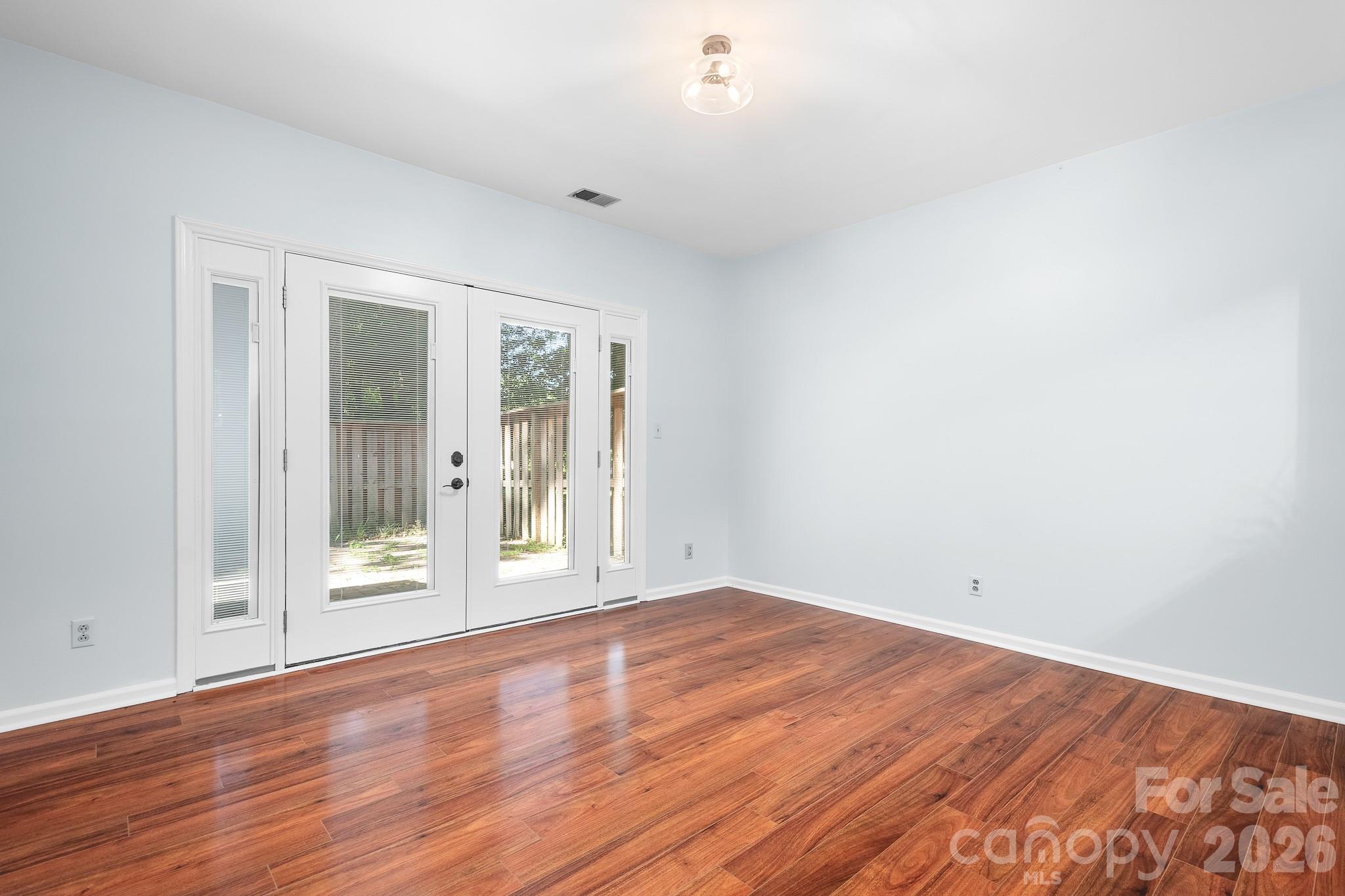 3706 Selwyn Farms Lane #17-3 — Charlotte