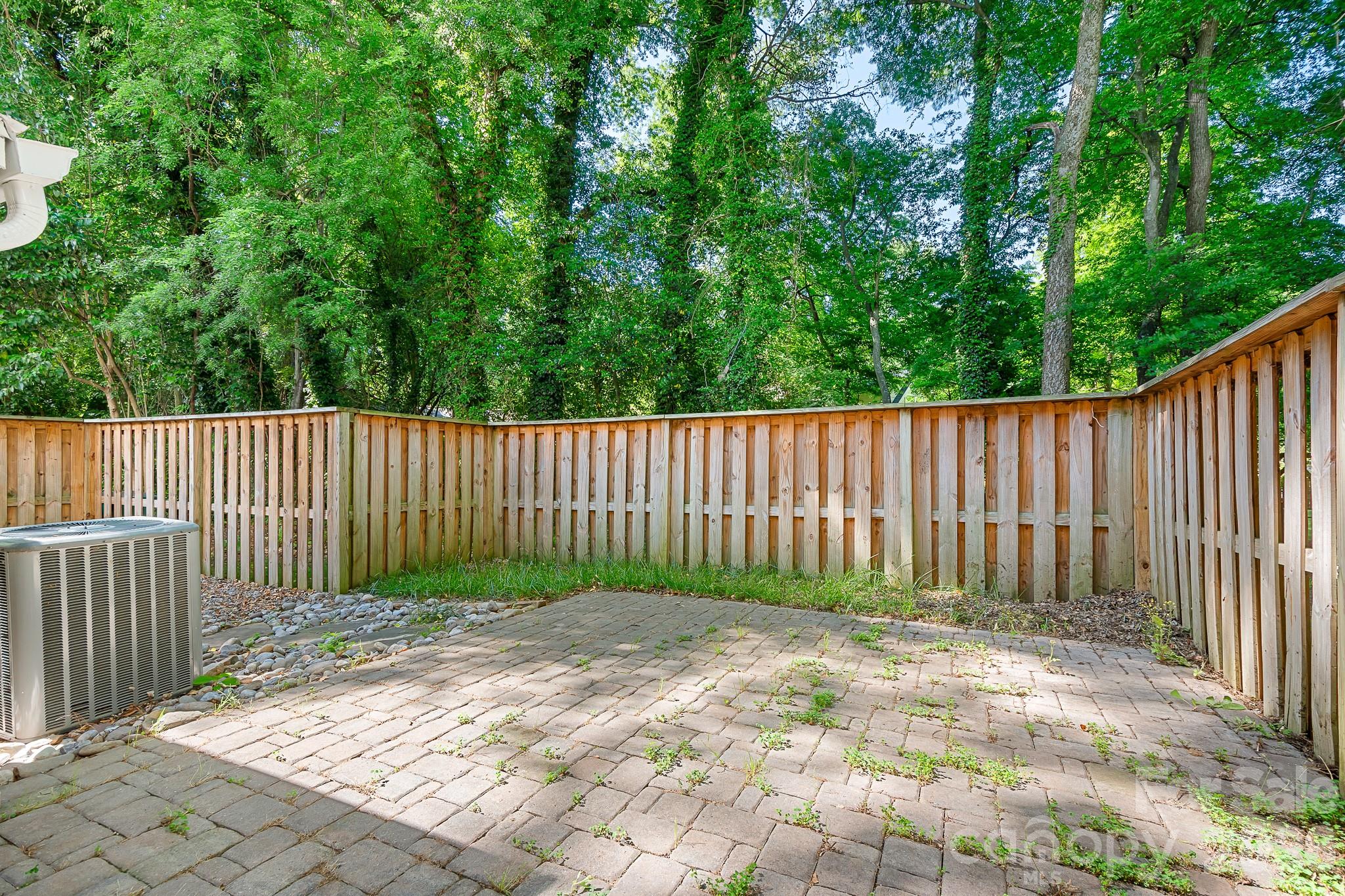 3706 Selwyn Farms Lane #17-3 — Charlotte