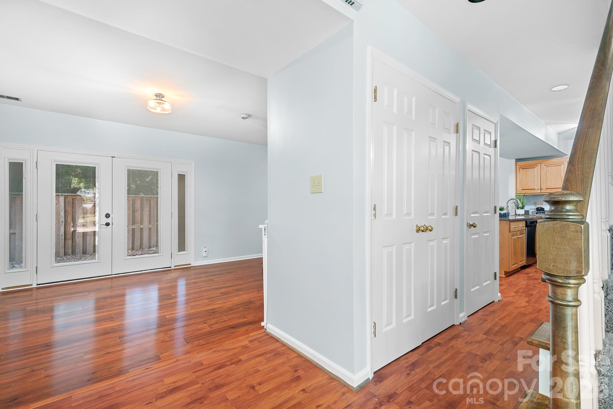 3706 Selwyn Farms Lane #17-3 — Charlotte