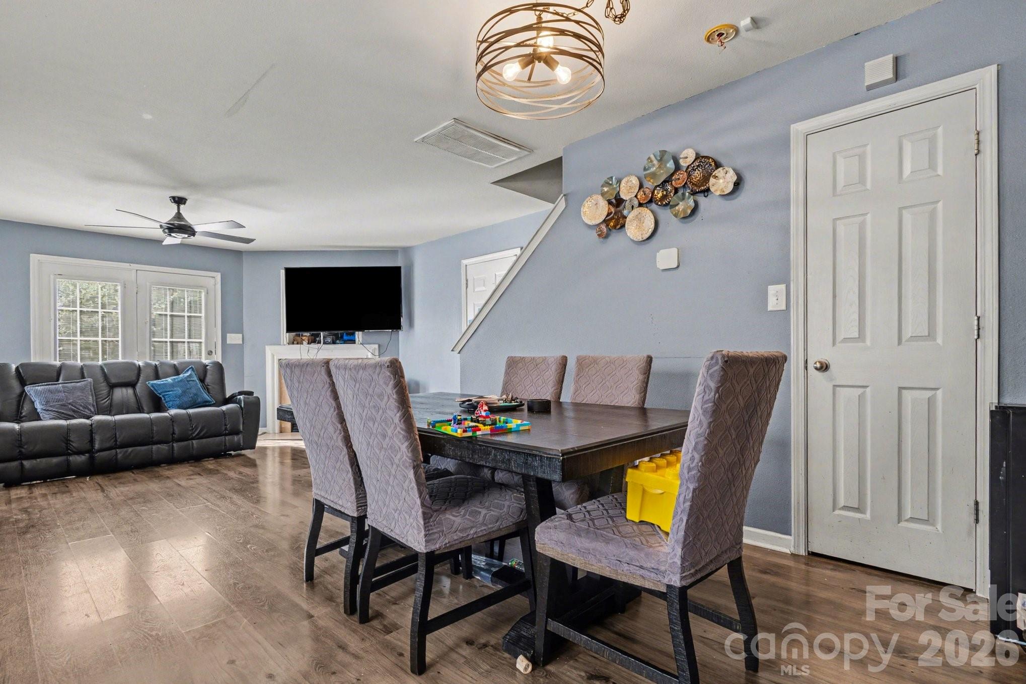 1409 Majestic Meadow Drive — Charlotte