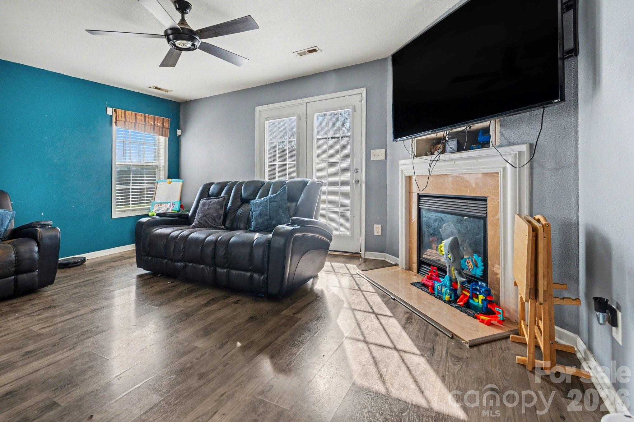 1409 Majestic Meadow Drive — Charlotte