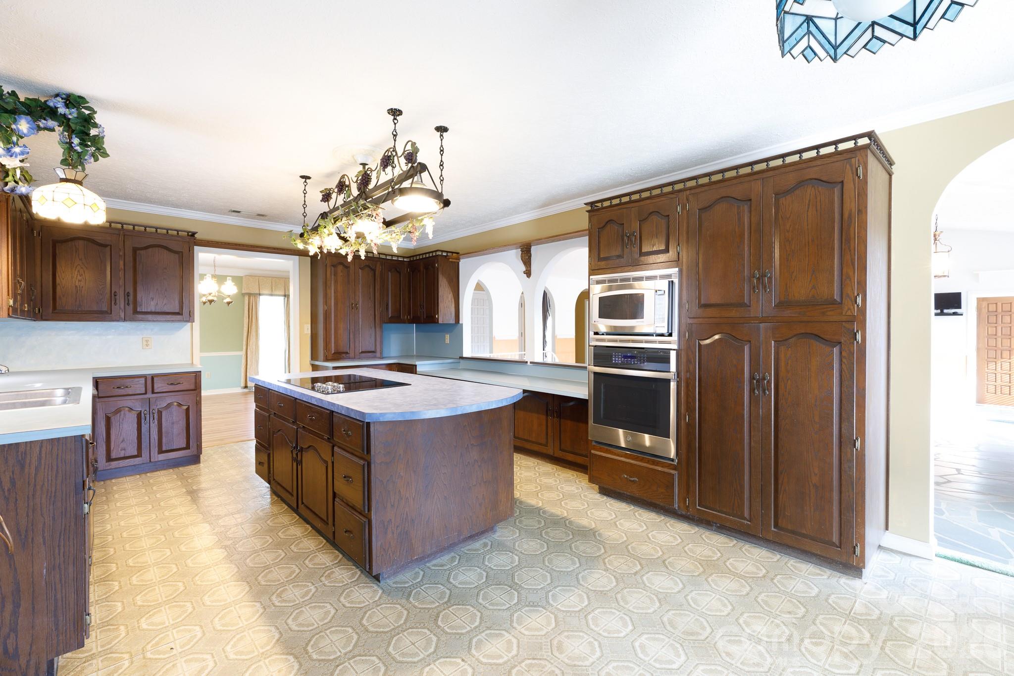 2025 Creekwood Drive — York