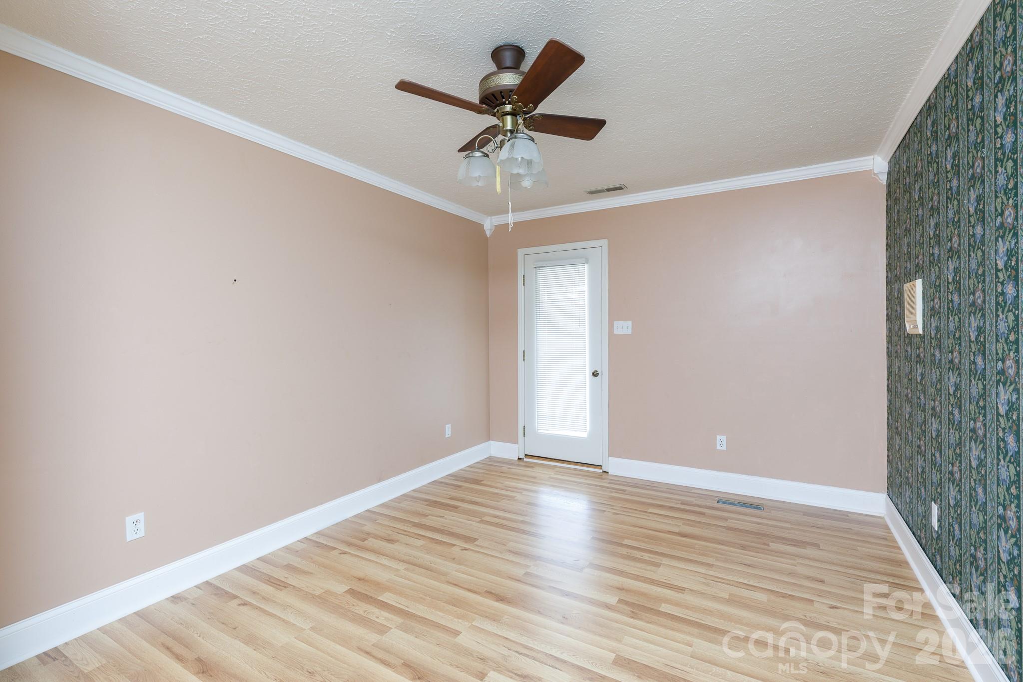 2025 Creekwood Drive — York