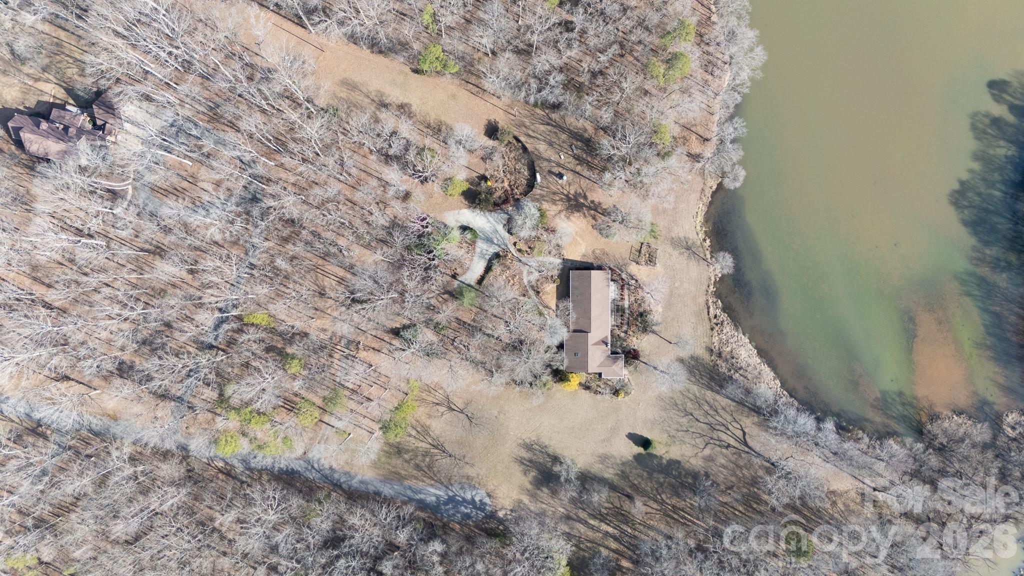 2025 Creekwood Drive — York