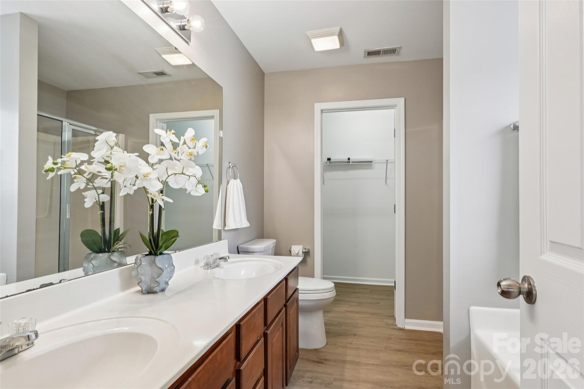 2457 Marthas Ridge Drive — Statesville