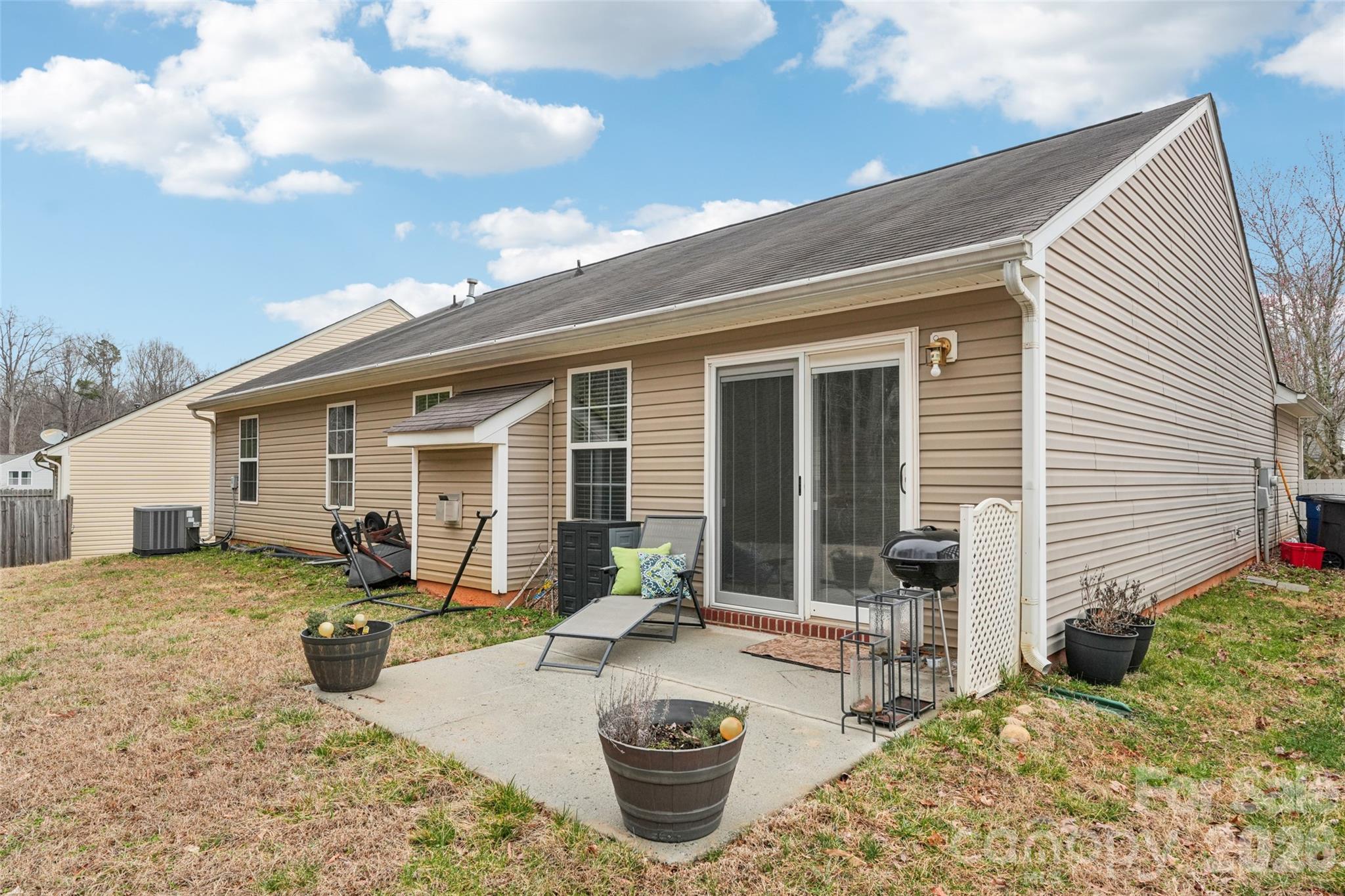 2457 Marthas Ridge Drive — Statesville