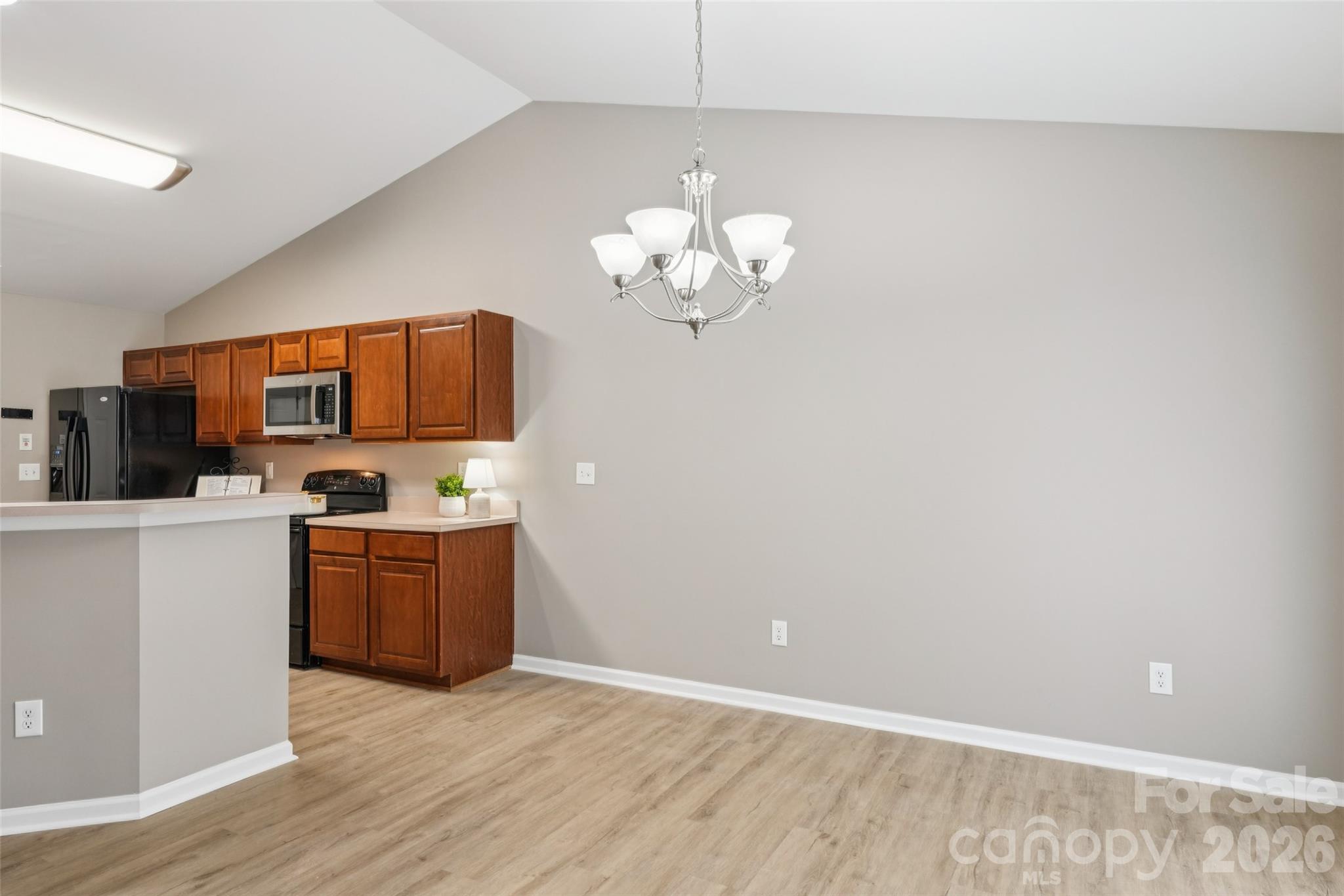 2457 Marthas Ridge Drive — Statesville