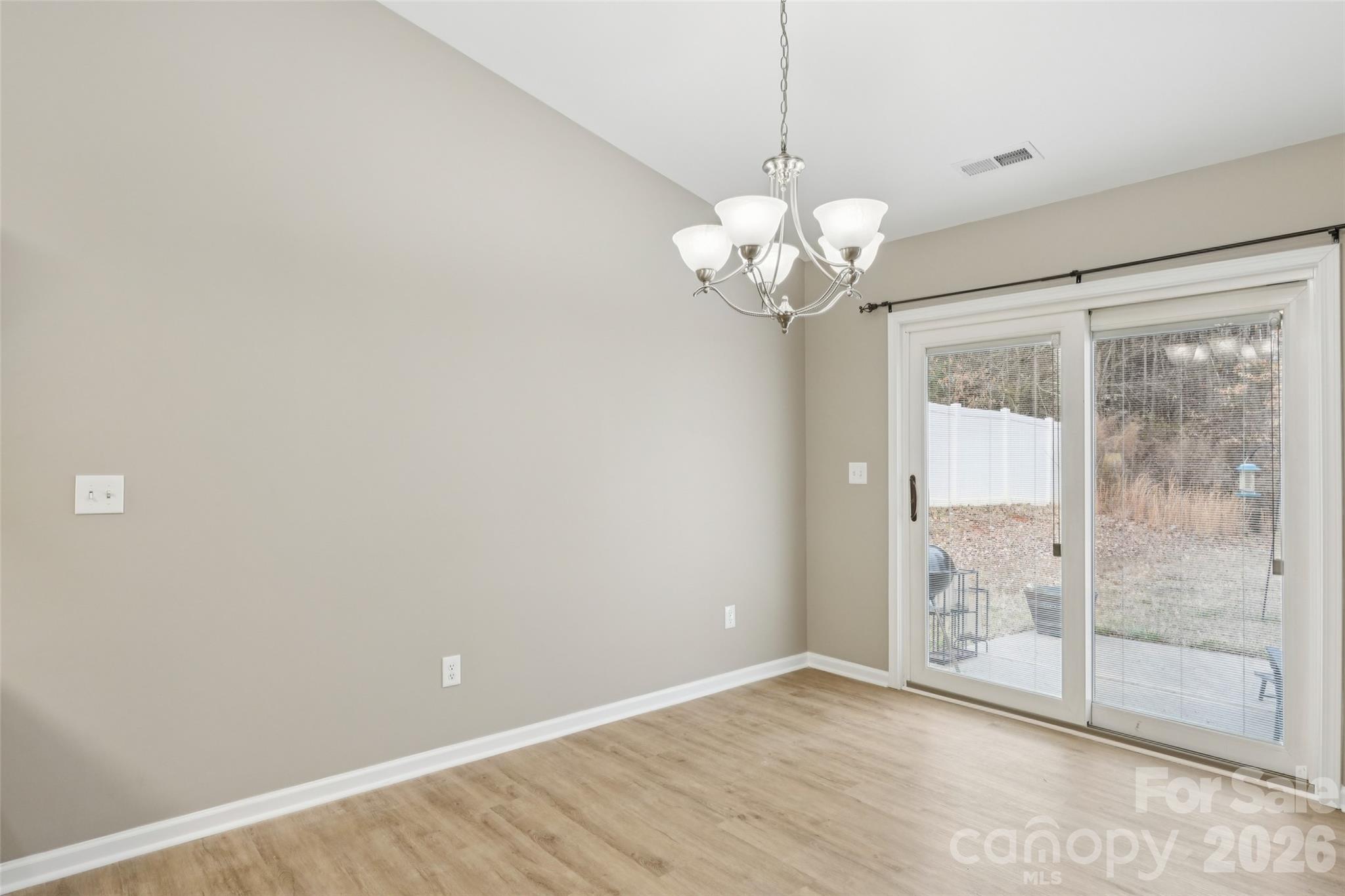 2457 Marthas Ridge Drive — Statesville