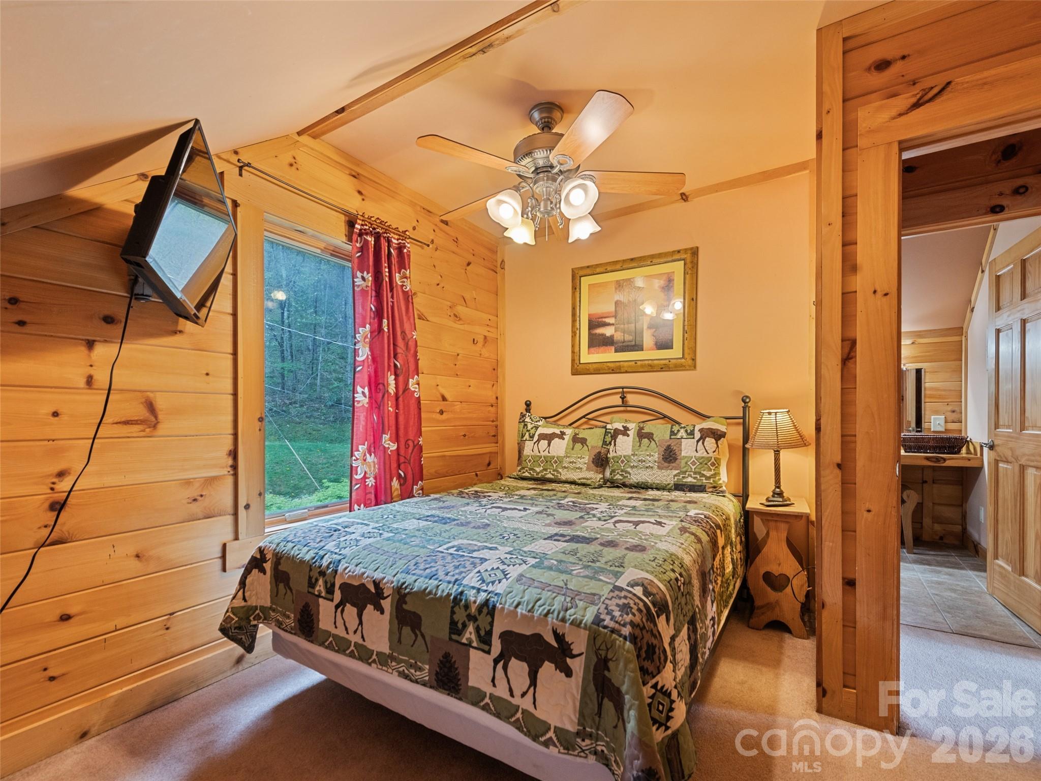 91 Copper Spur Road — Maggie Valley
