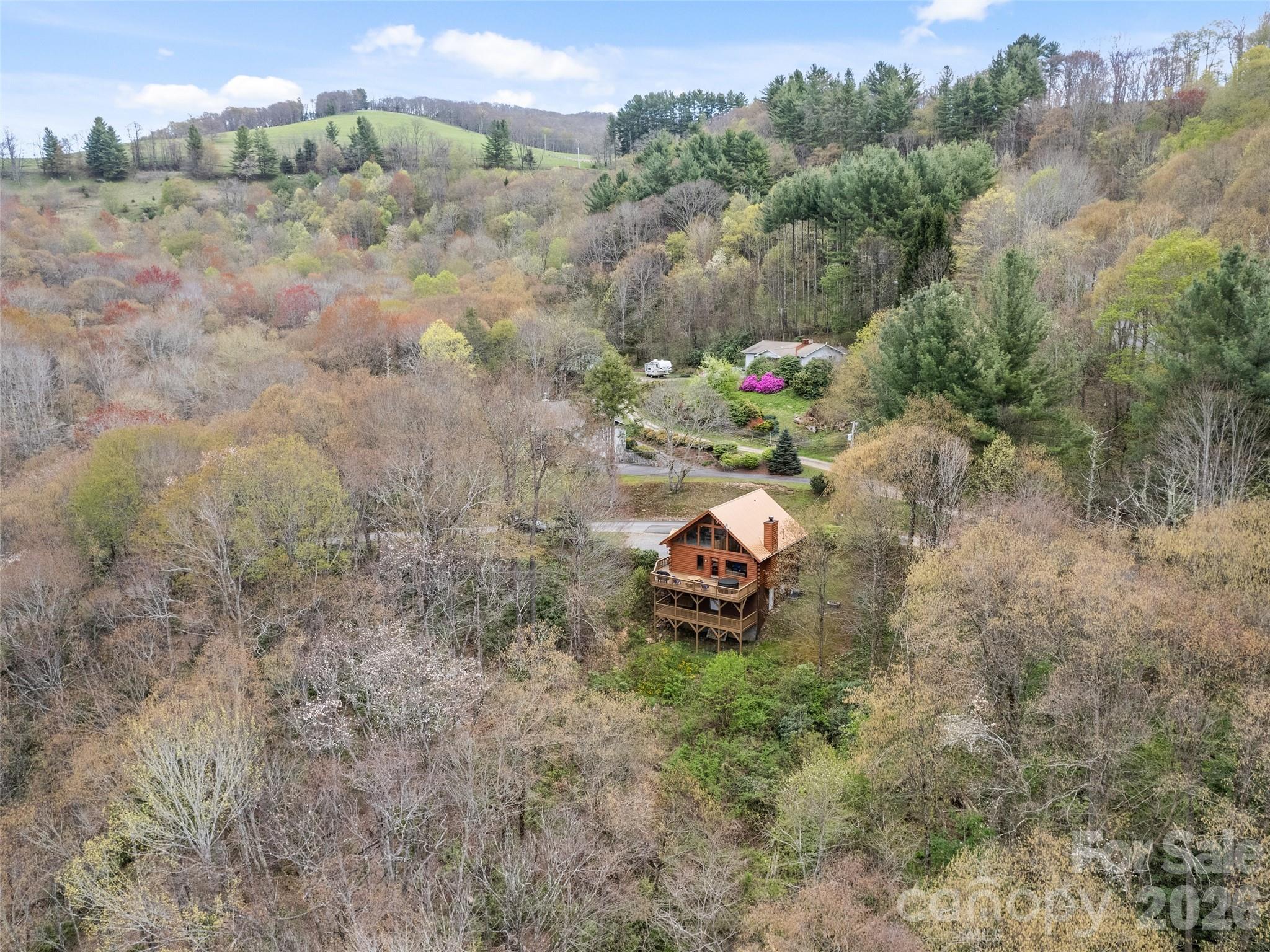 91 Copper Spur Road — Maggie Valley