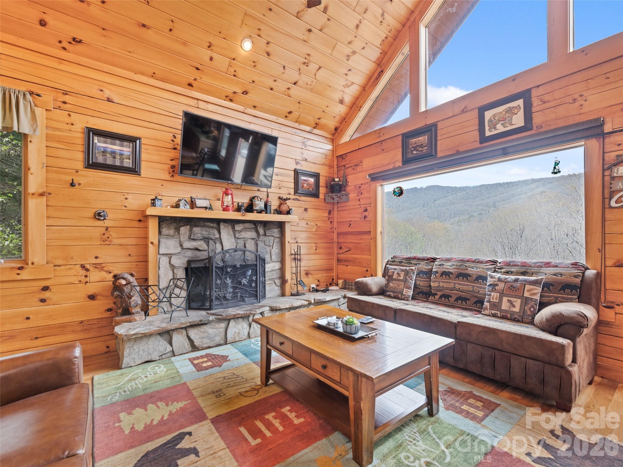91 Copper Spur Road — Maggie Valley