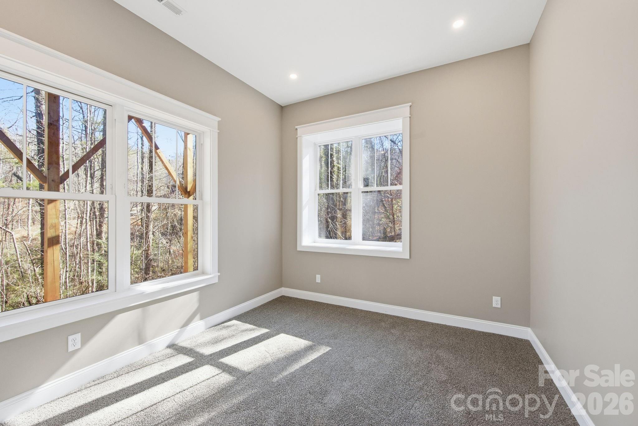 22 Deep Woods Road — Weaverville