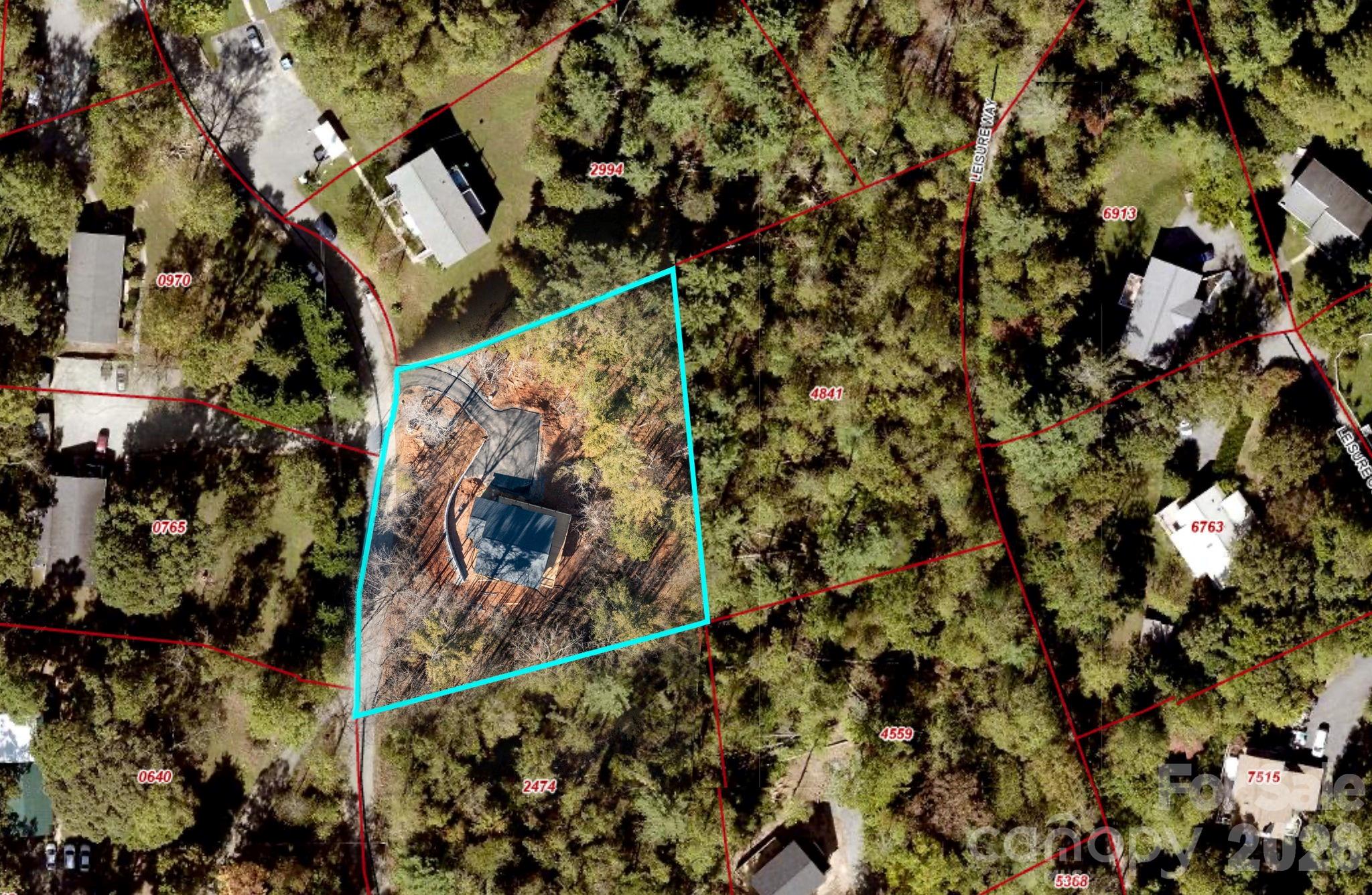 22 Deep Woods Road — Weaverville