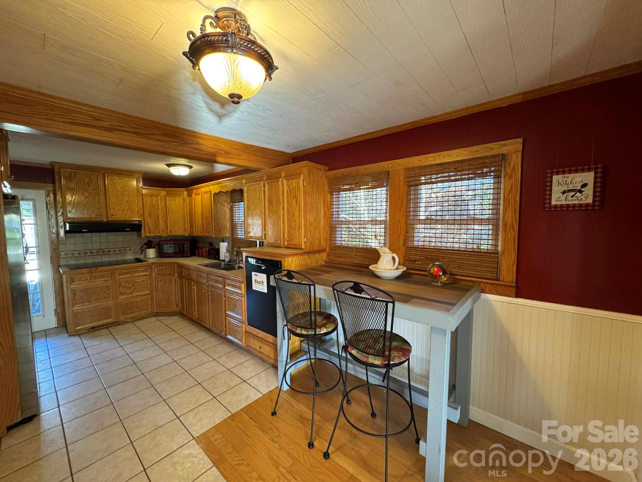 155 Sawyer Road — Hays
