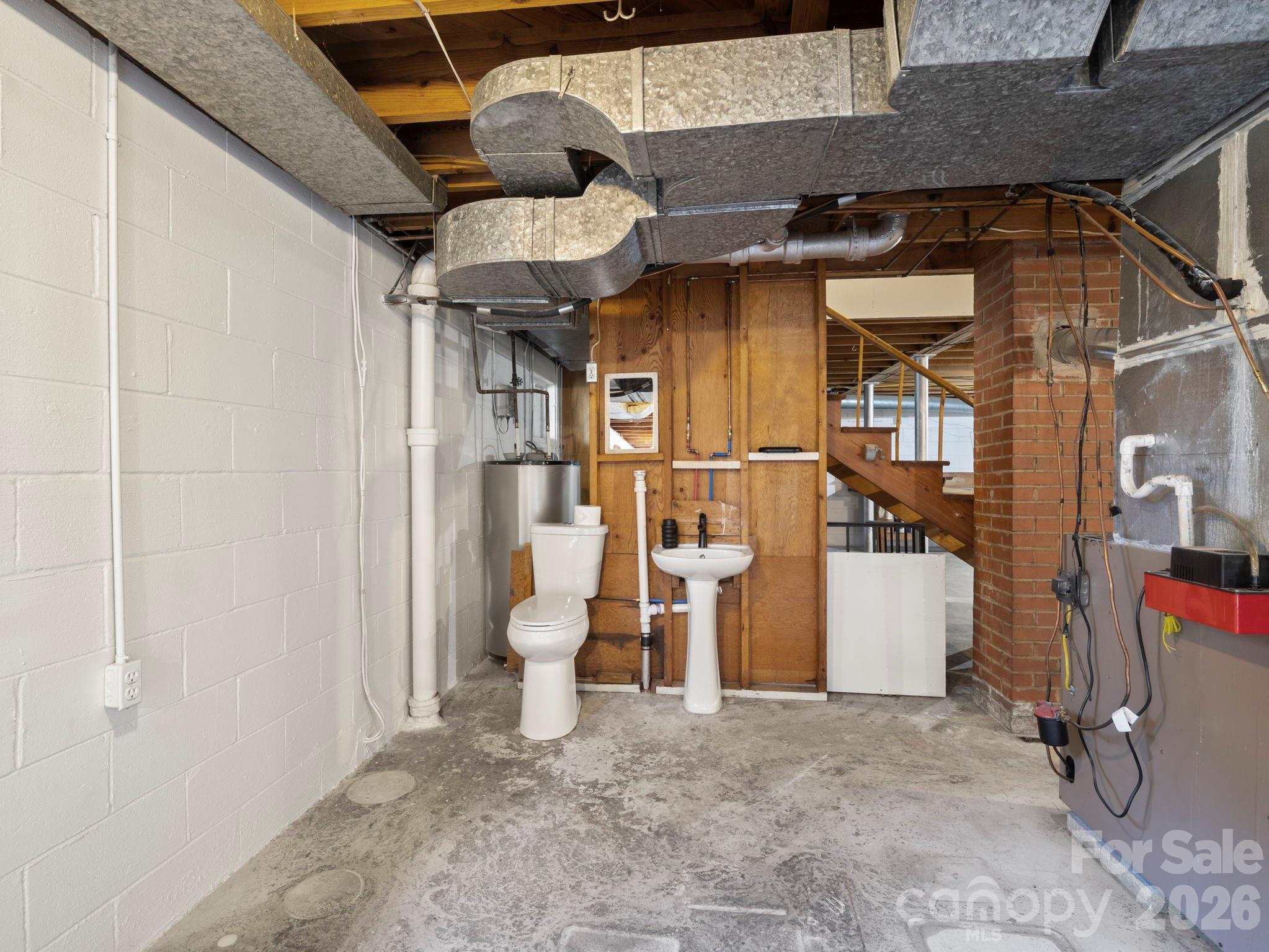 204 Fernwood Drive — Rutherfordton