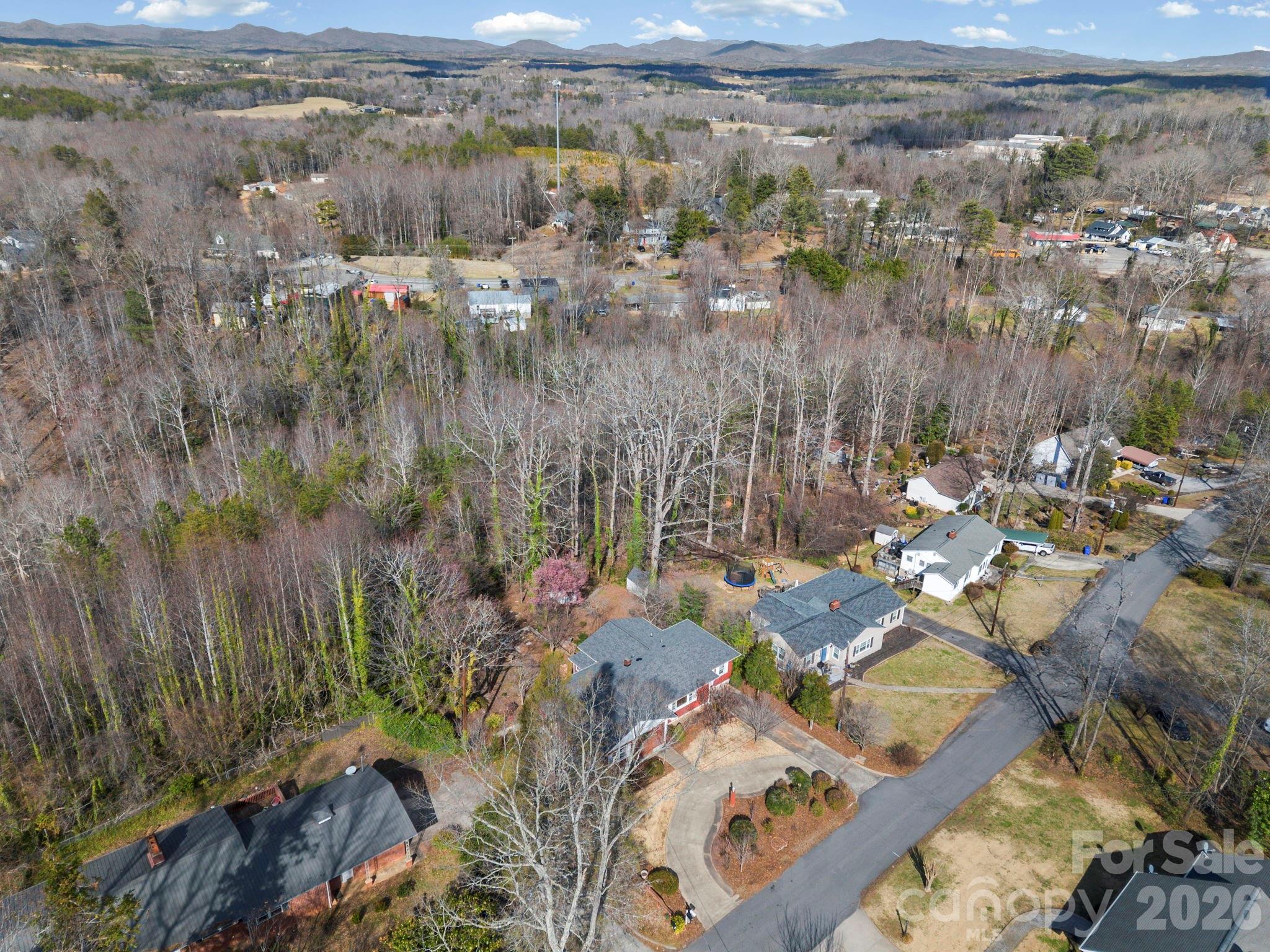 204 Fernwood Drive — Rutherfordton