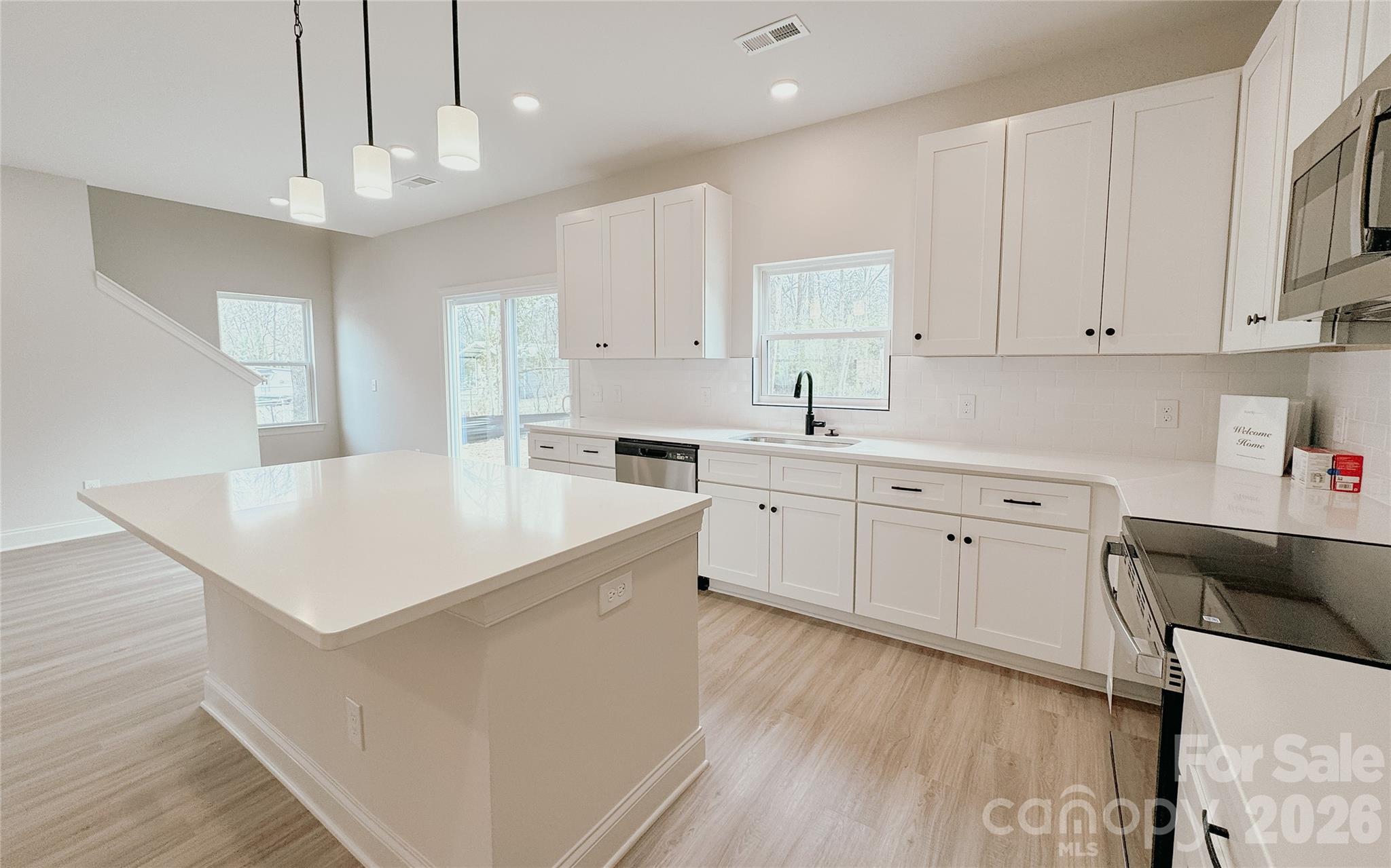 304 Woodside Drive — Harrisburg