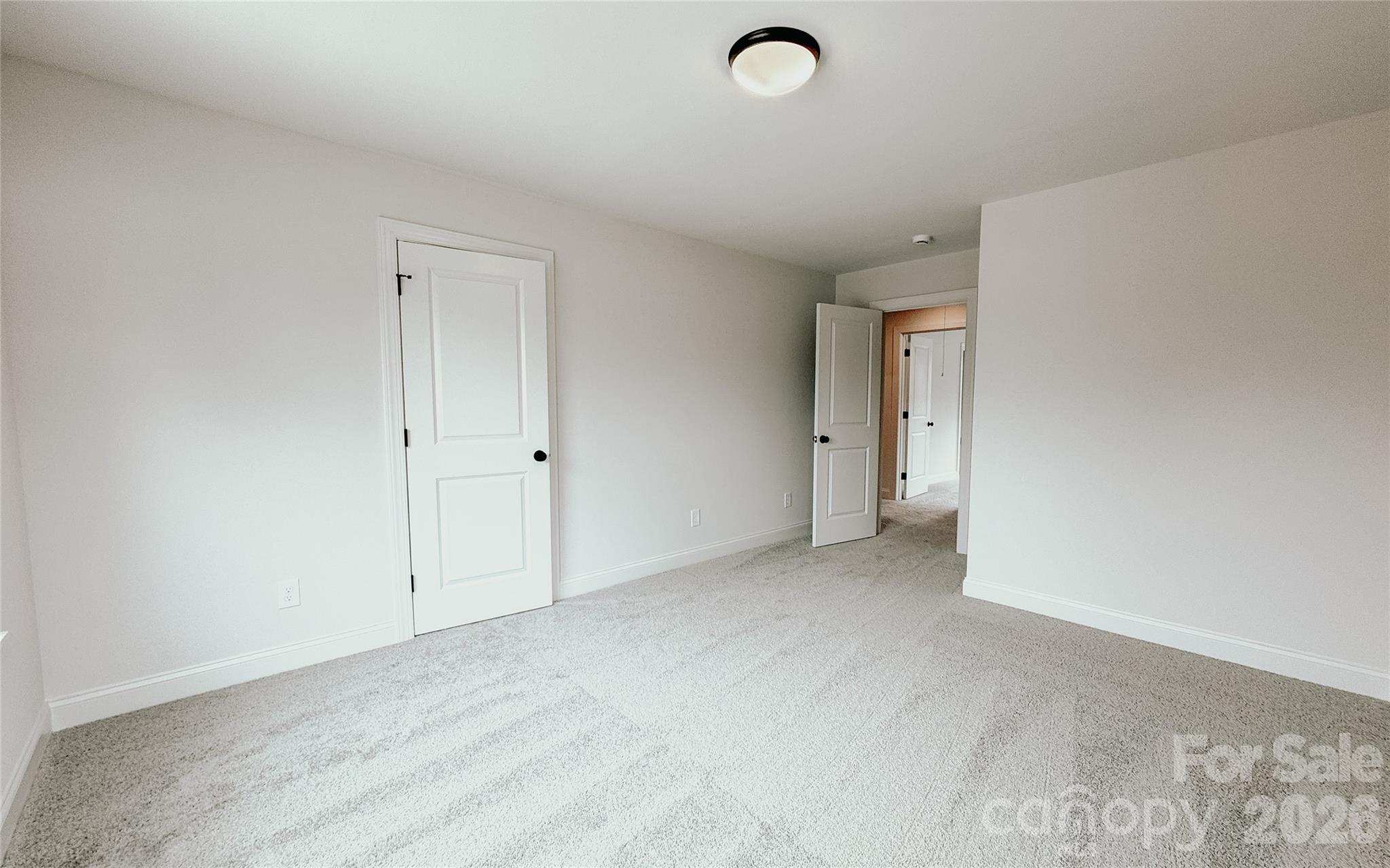 304 Woodside Drive — Harrisburg