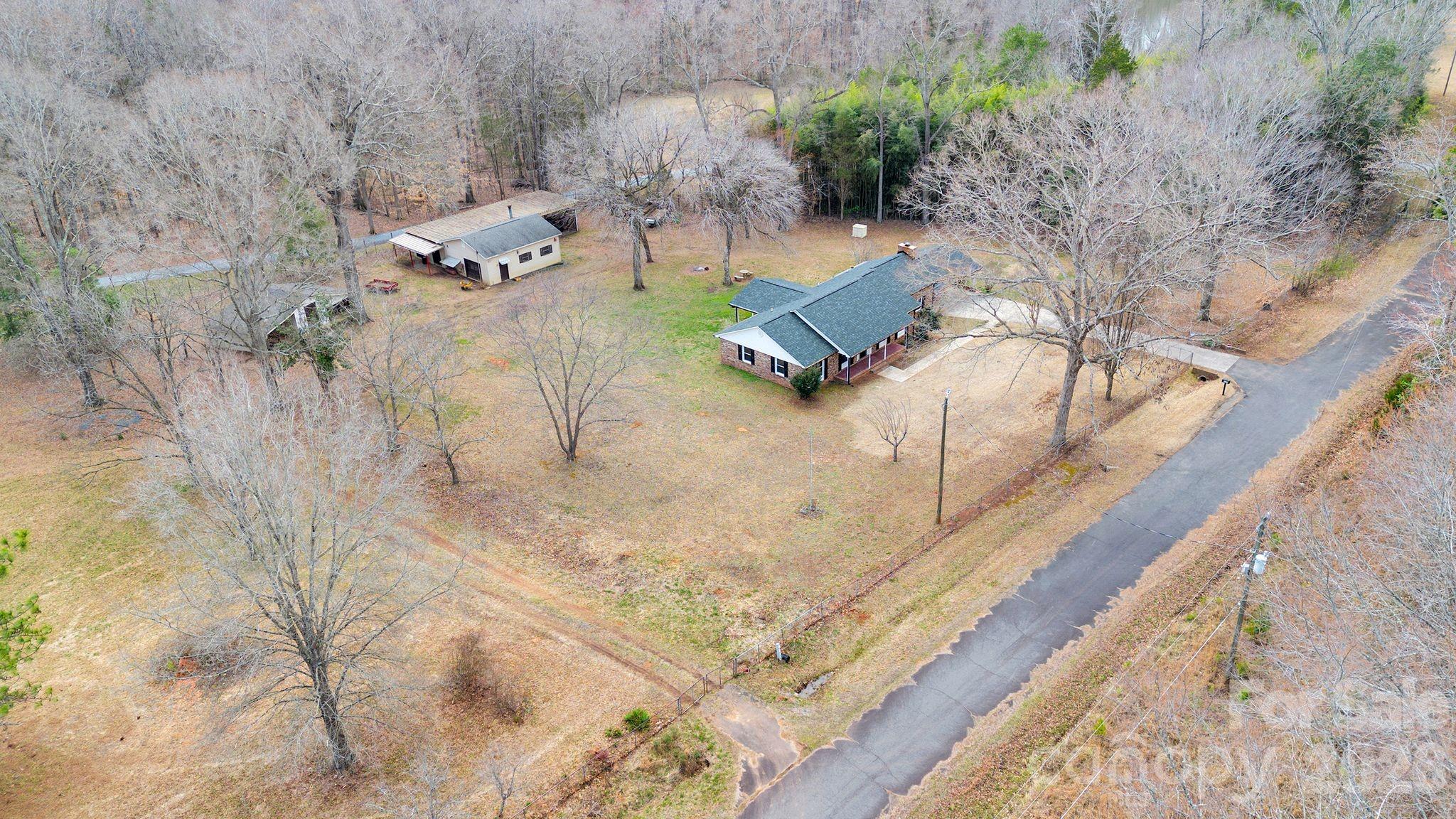 6125 Holland Drive #6 — Clover