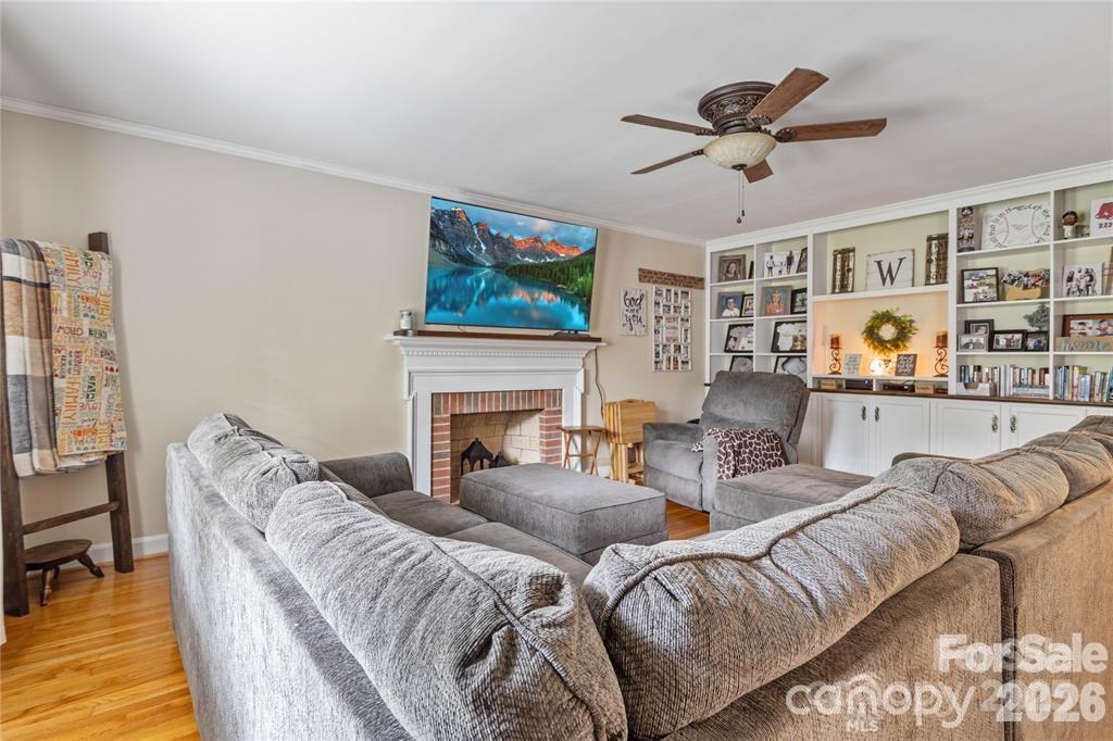 211 General Stonewall Jackson Drive — Stanley