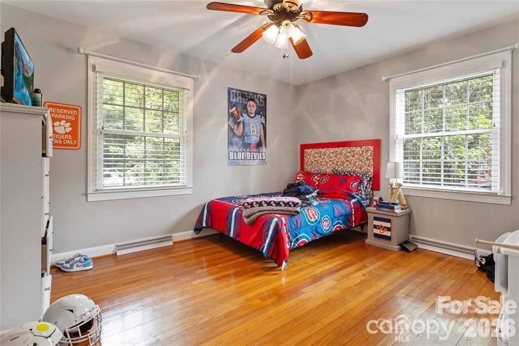 211 General Stonewall Jackson Drive — Stanley