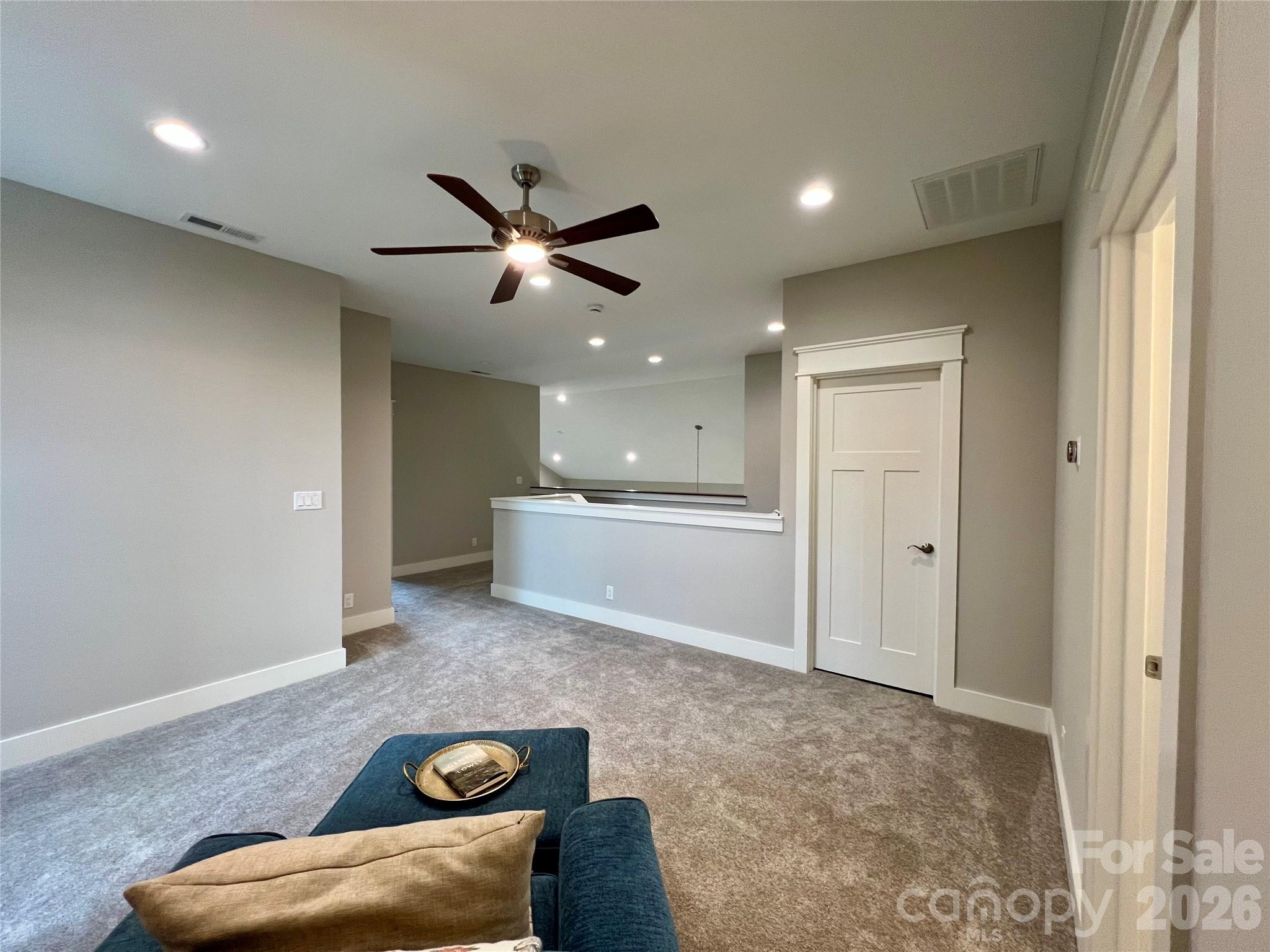 105 Chimney Chase Trail — Hendersonville