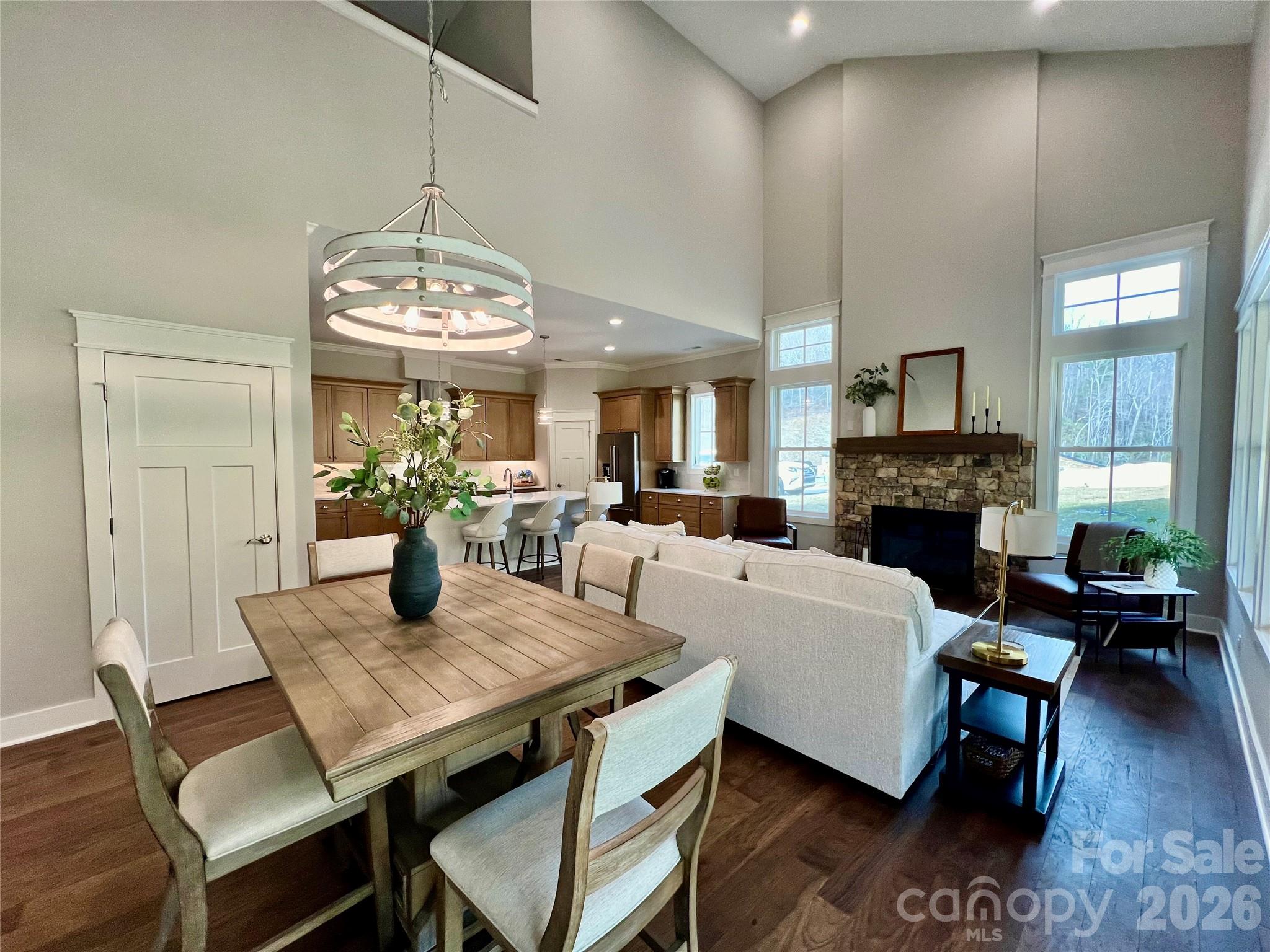 105 Chimney Chase Trail — Hendersonville