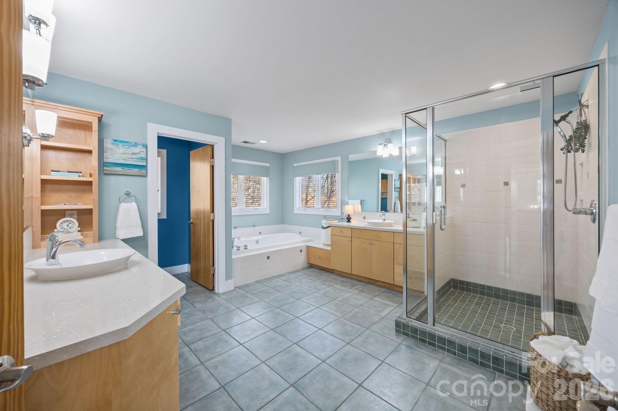 184 High Lake Drive — Statesville