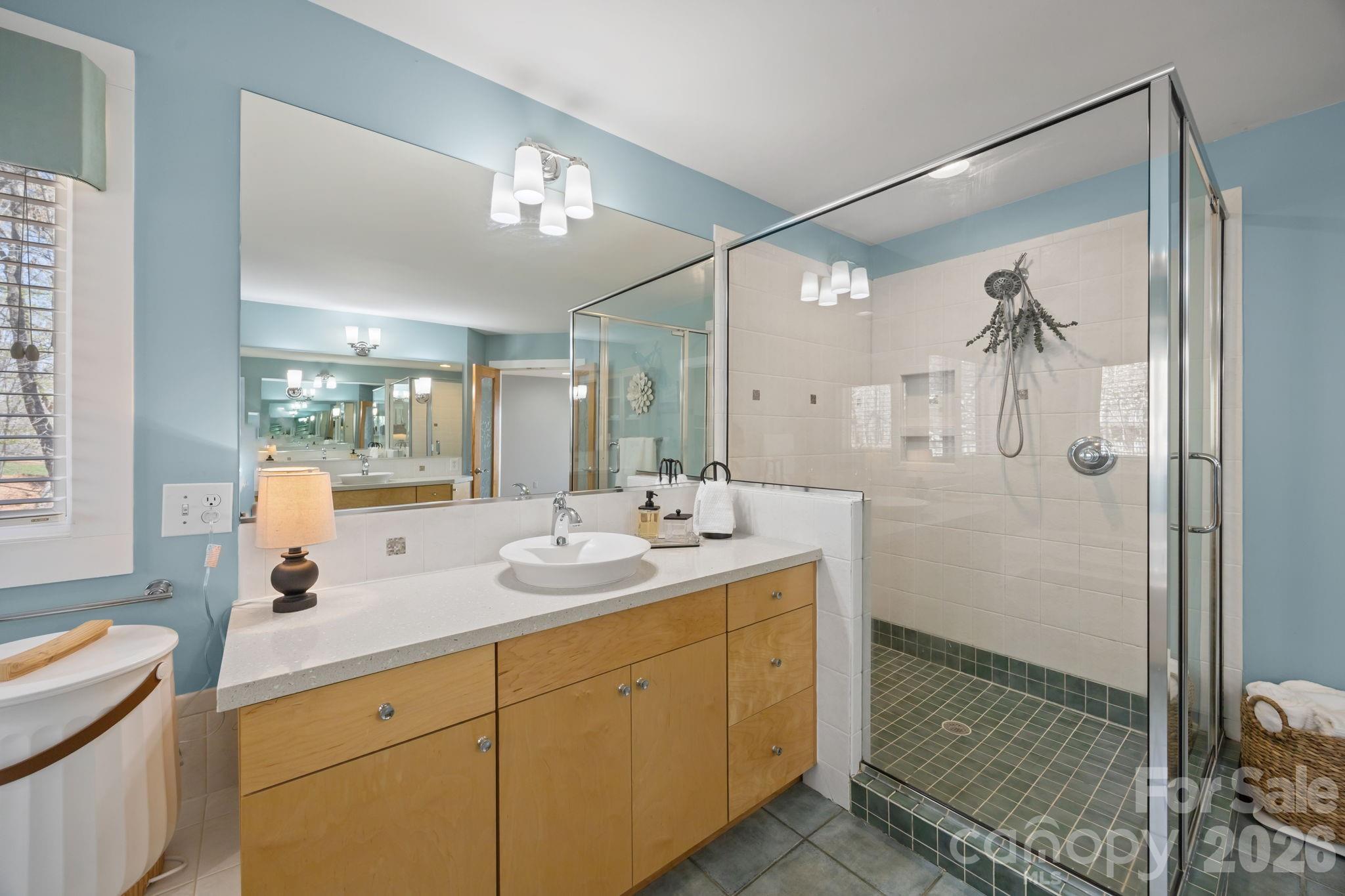 184 High Lake Drive — Statesville