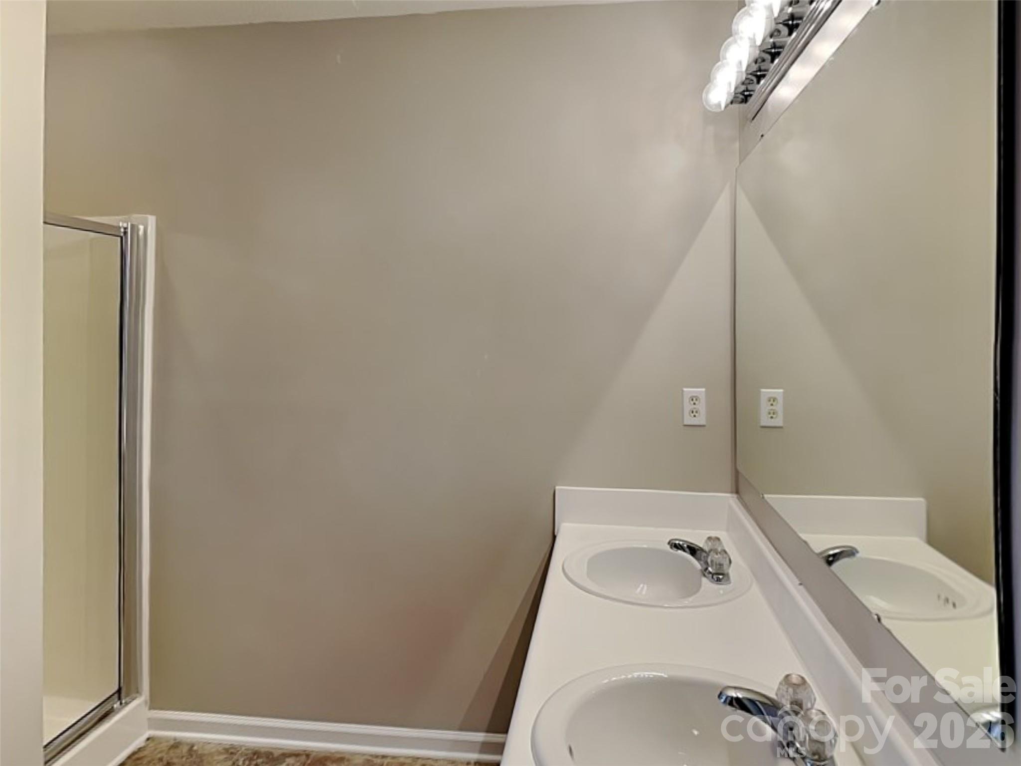 12927 Deaton Hill Drive — Charlotte
