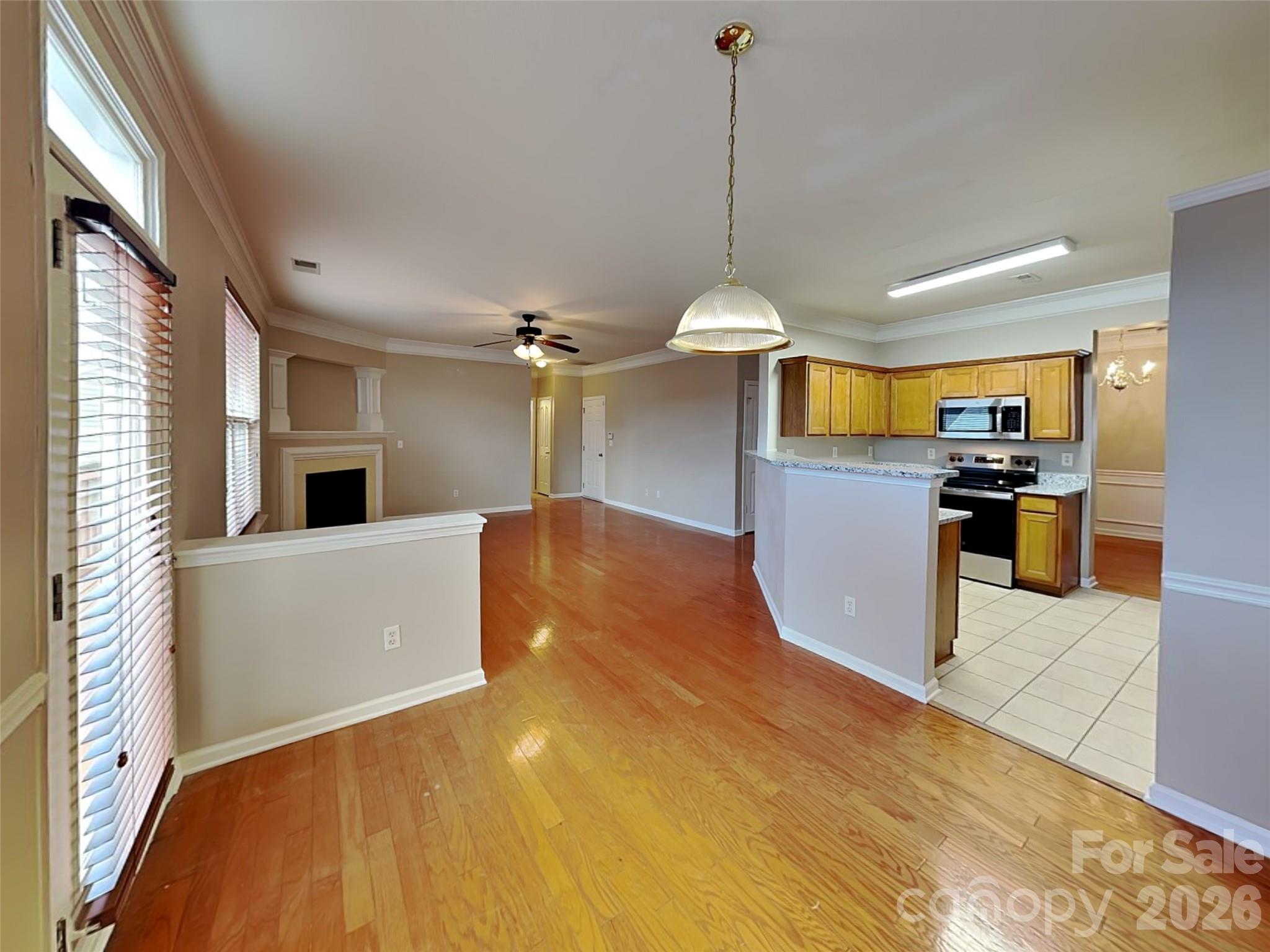 12927 Deaton Hill Drive — Charlotte