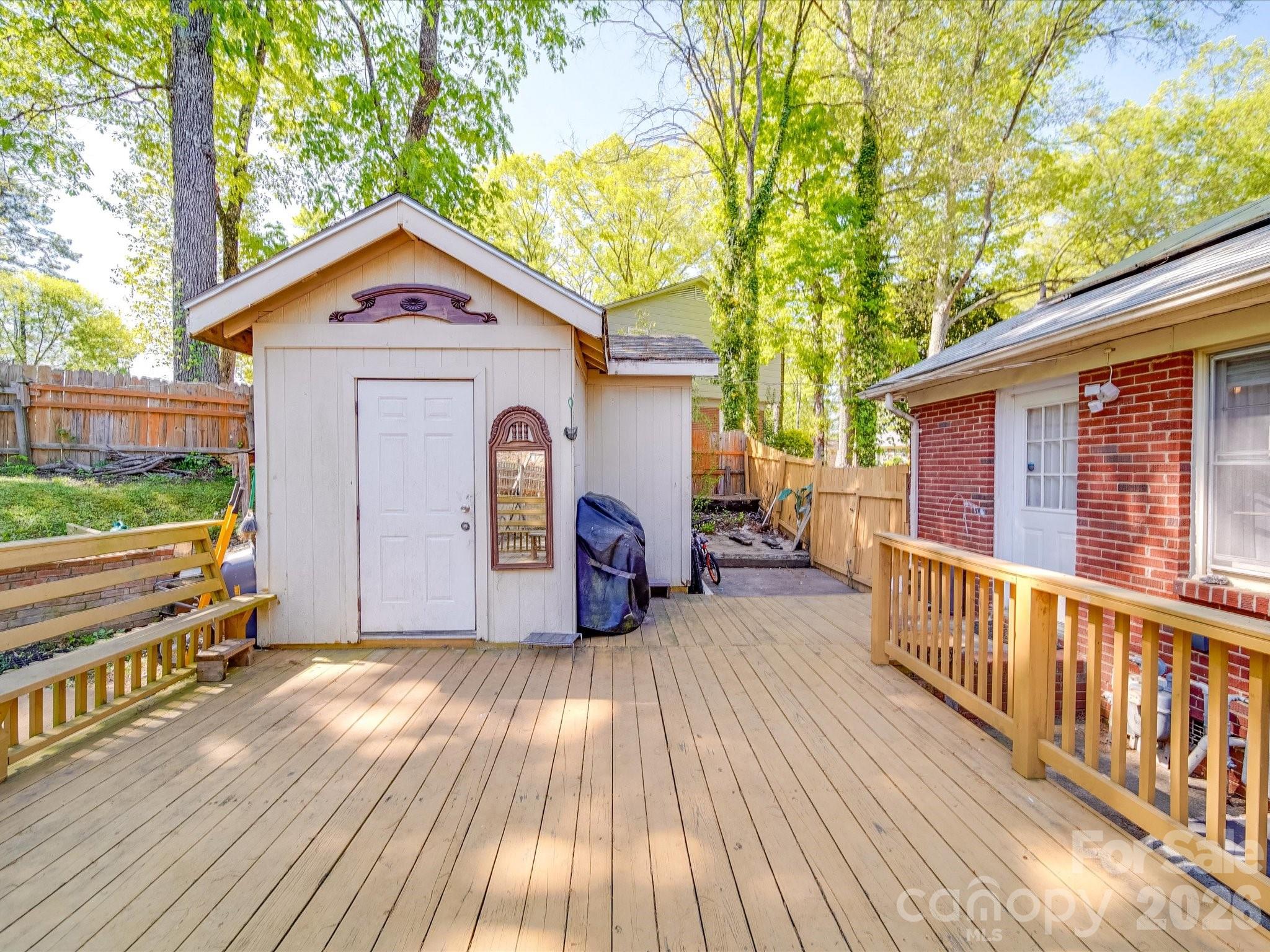 6820 Elm Forest Drive — Charlotte