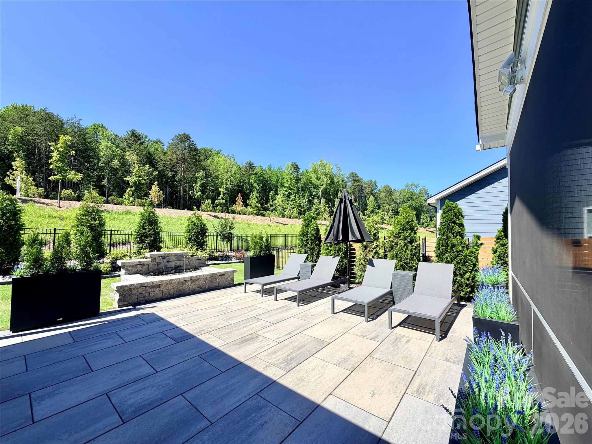5212 Glenwalk Drive — Charlotte