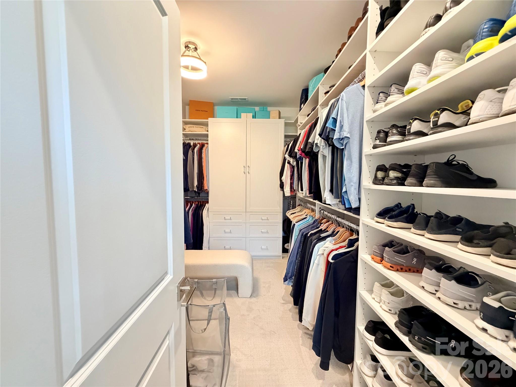 5212 Glenwalk Drive — Charlotte