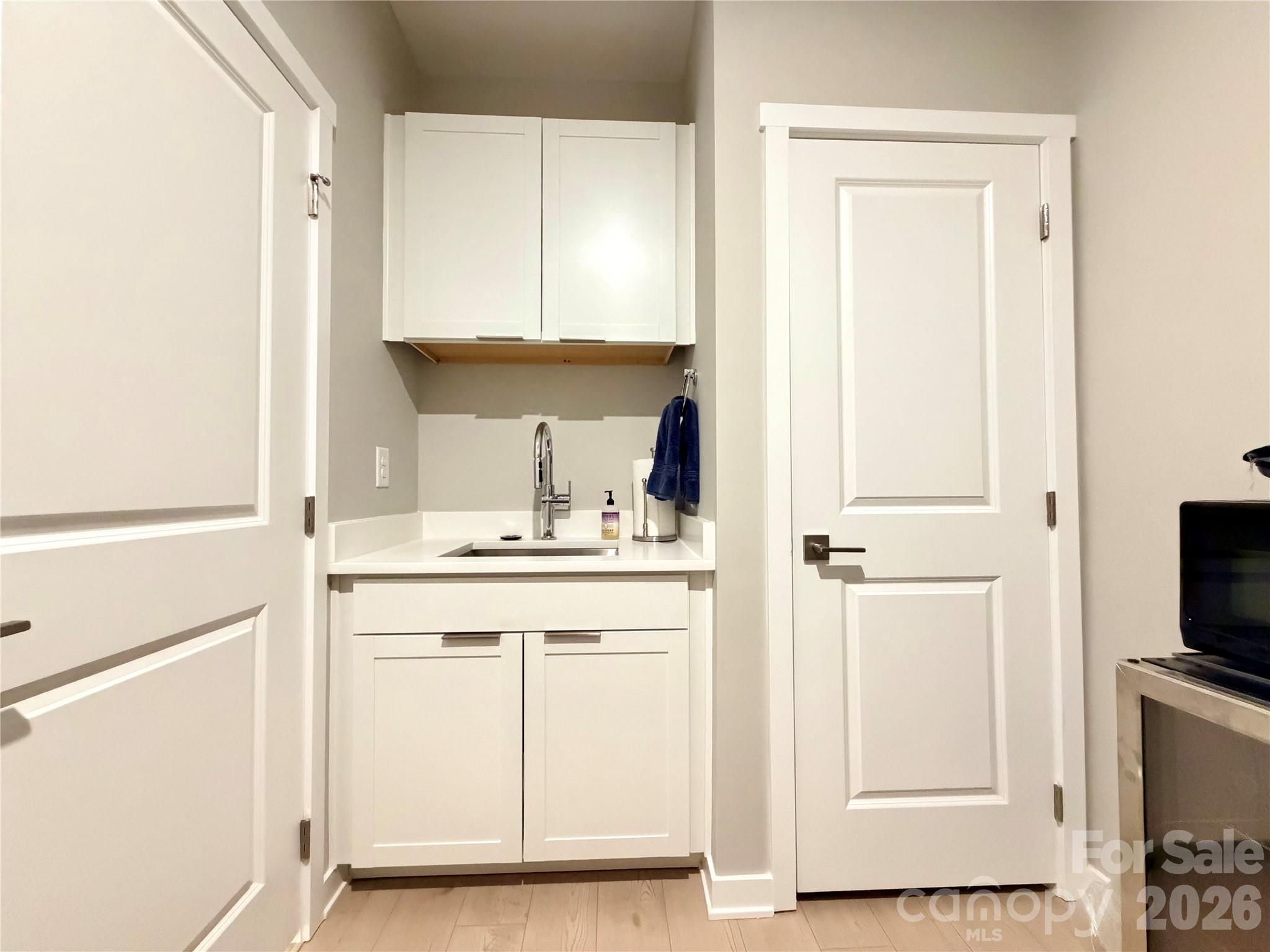5212 Glenwalk Drive — Charlotte