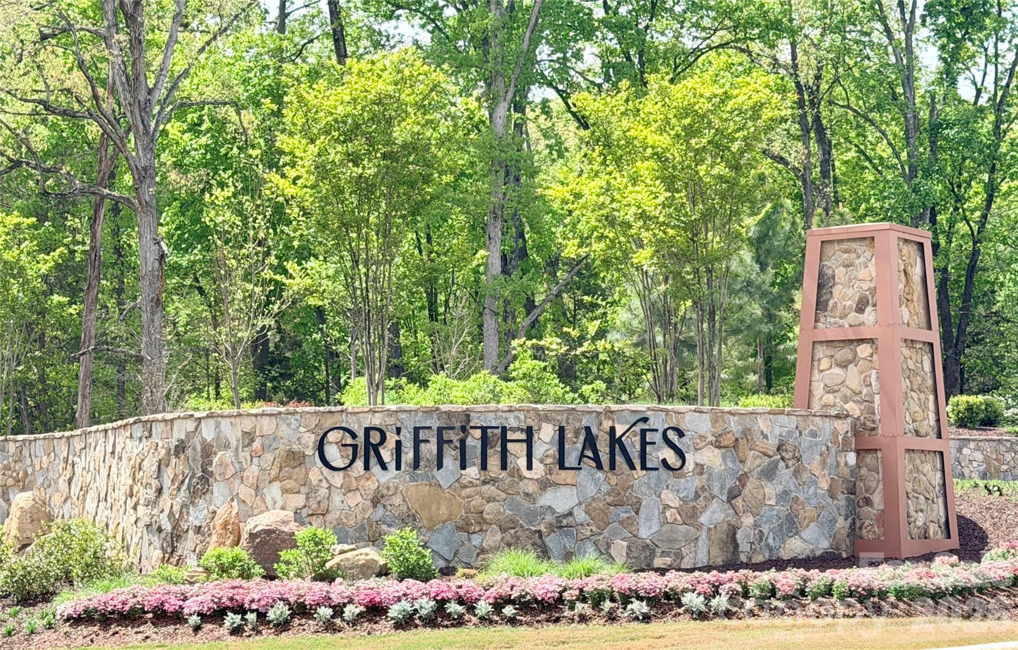 5212 Glenwalk Drive — Charlotte
