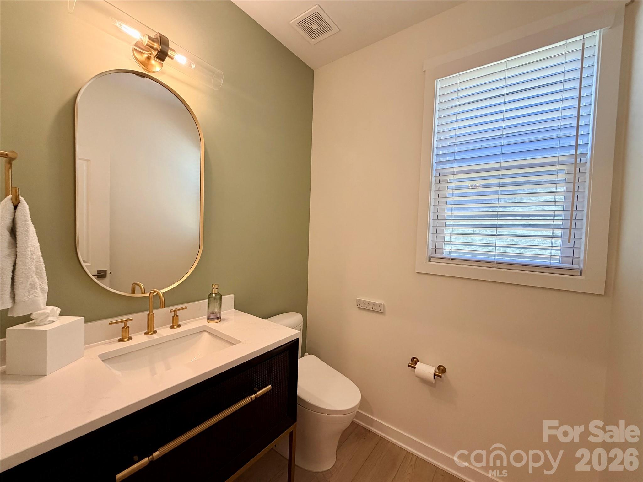 5212 Glenwalk Drive — Charlotte